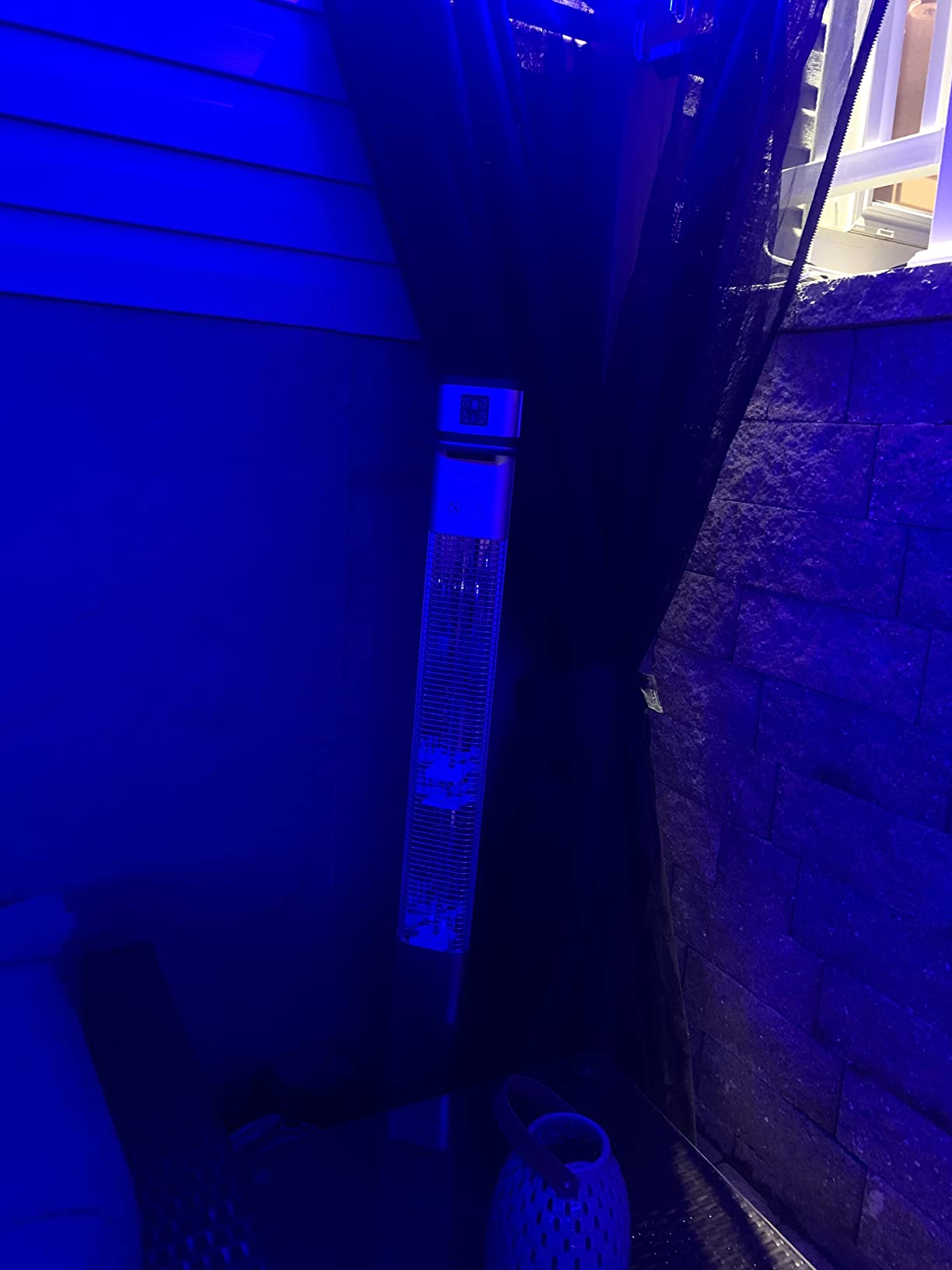 SereneLife Infrared Patio Heater, 1500W Electric Standing with Remote Control, IP44 Approved, Odorless, Three Power Settings, Indoor/Outdoor for Restaurant, Backyard, Garage, Decks customer photo 2