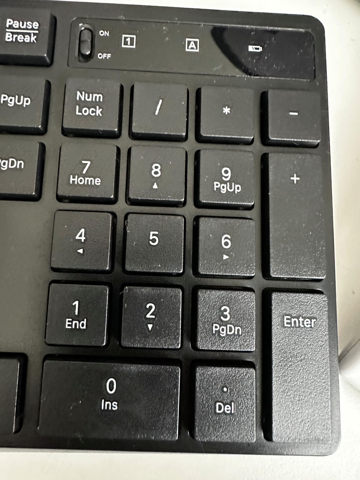 2.4G Wireless Keyboard Mouse Combo, Full-Sized for Computer- Black customer photo 1