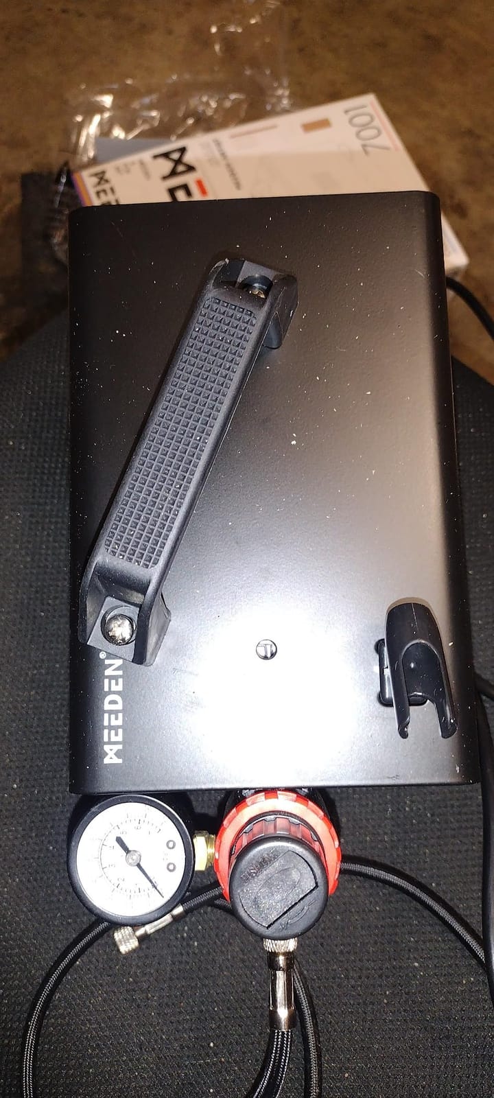 MEEDEN Airbrush Kit with Compressor: 1/5 HP, 3 Airbrushes, 24 Colors x 30ml customer photo 2