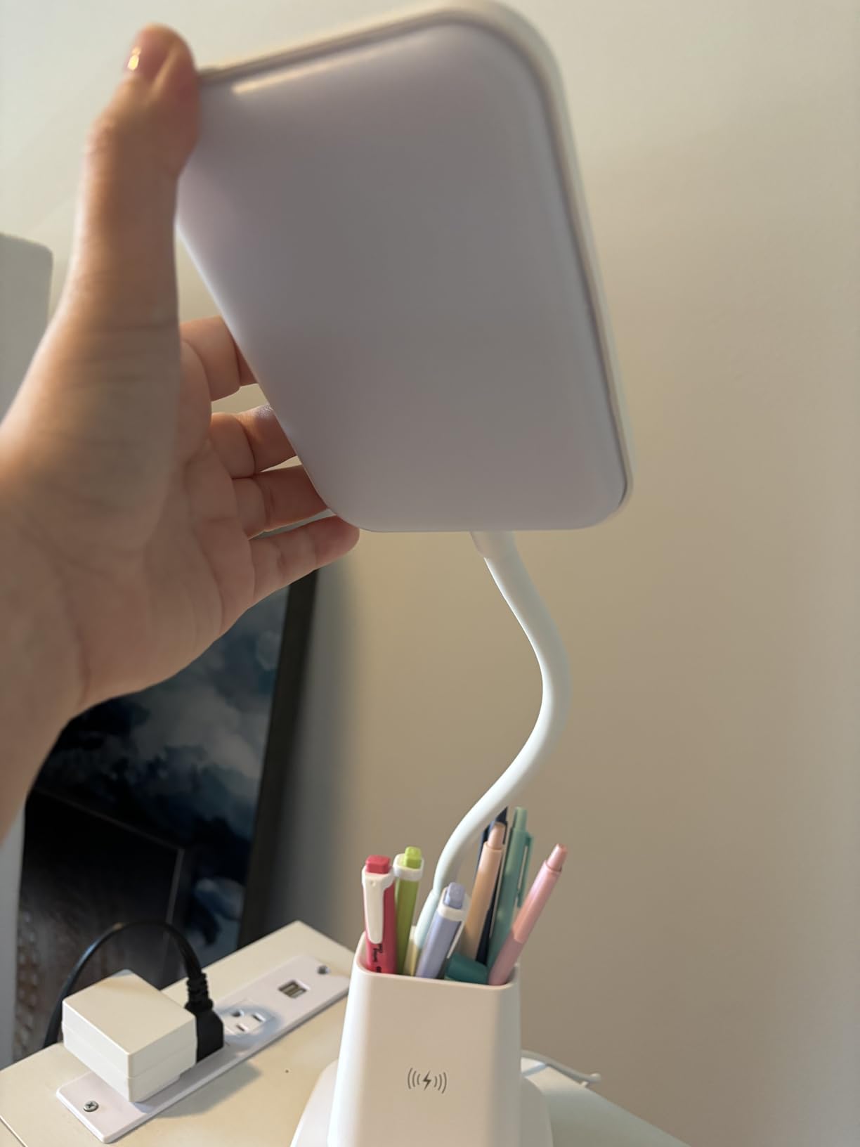 LED Desk Lamp with 10W Wireless Charging & Pen Holder, Black | CRI 95, 800LM, Stepless Dimming, 3 Modes, 360°Flexible Arm, Touch, Study Table Lamp for Home Office, Dorm Room, with Adapter customer photo 1