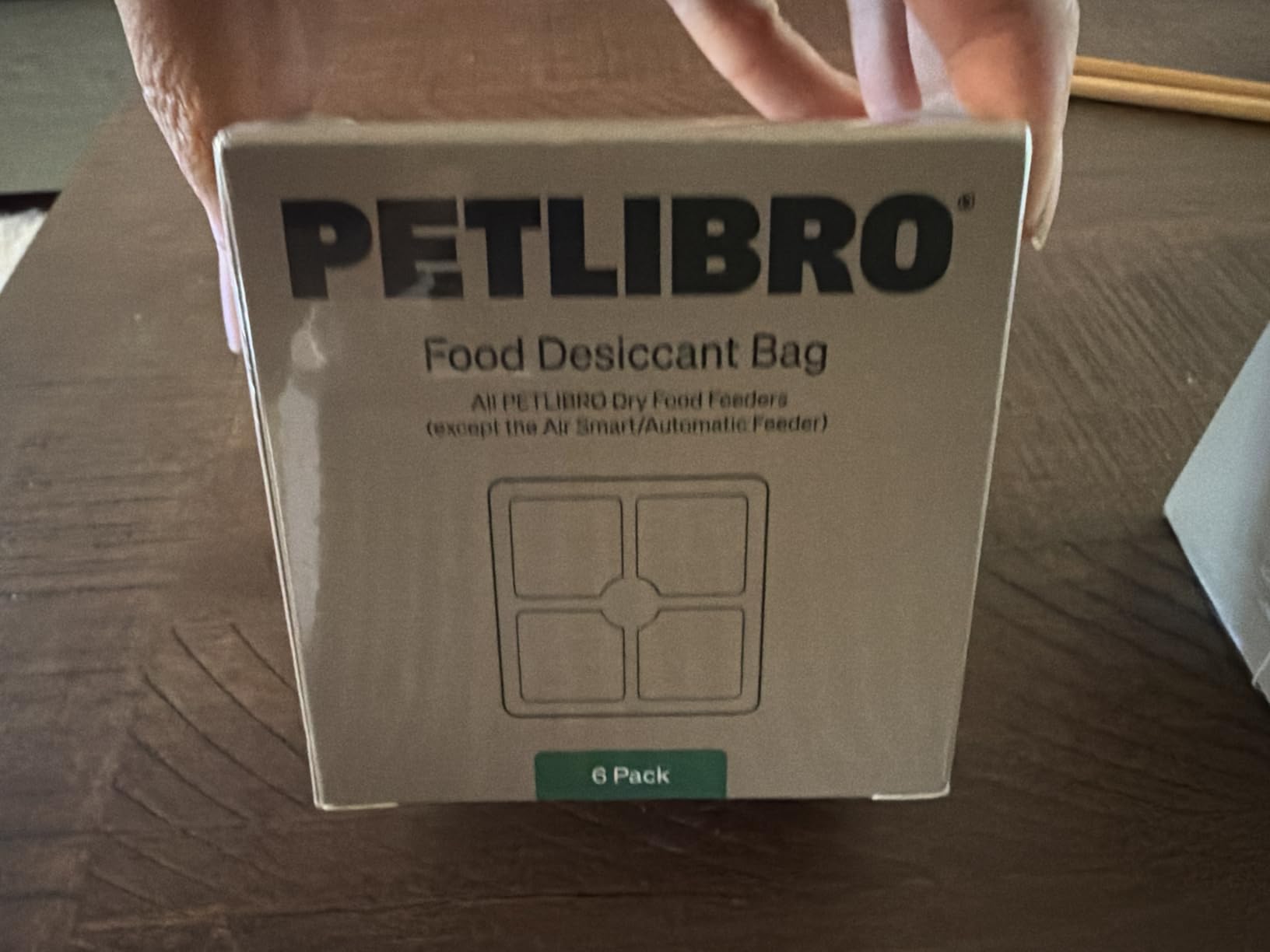 PETLIBRO Automatic Cat Feeder, 5G WiFi Automatic Dog Food Dispenser with Freshness Preservation, 5L Timed Pet Feeder with Low Food Sensor, Up to 10 Meals Per Day, Granary Black customer photo 2