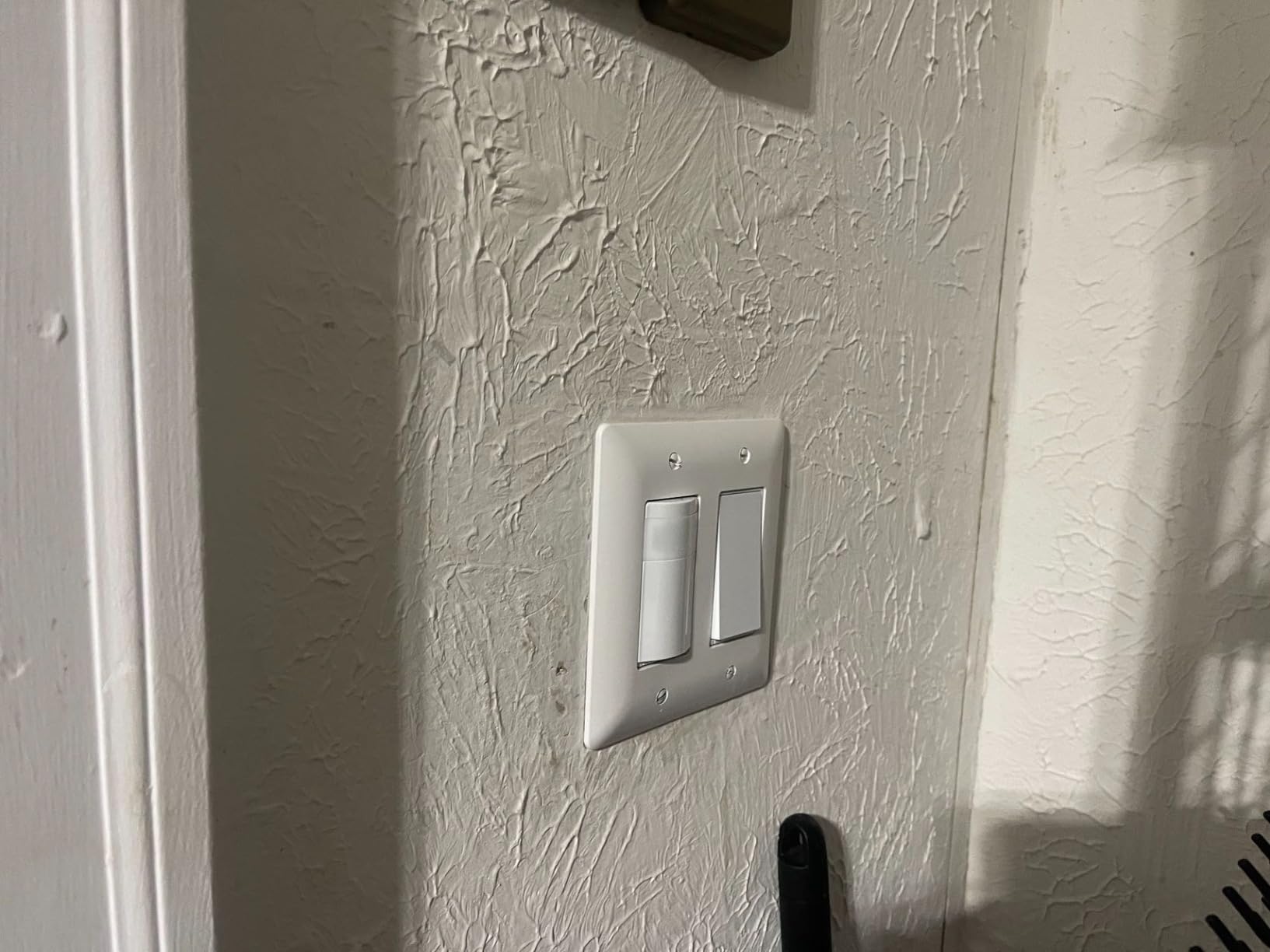 Kasa Smart Motion Sensor Switch, Single Pole, Needs Neutral Wire, 2.4GHz Wi-Fi Light Switch, Works with Alexa & Google Assistant, UL Certified, No Hub Required(KS200MP2),White,2-Pack customer photo 2