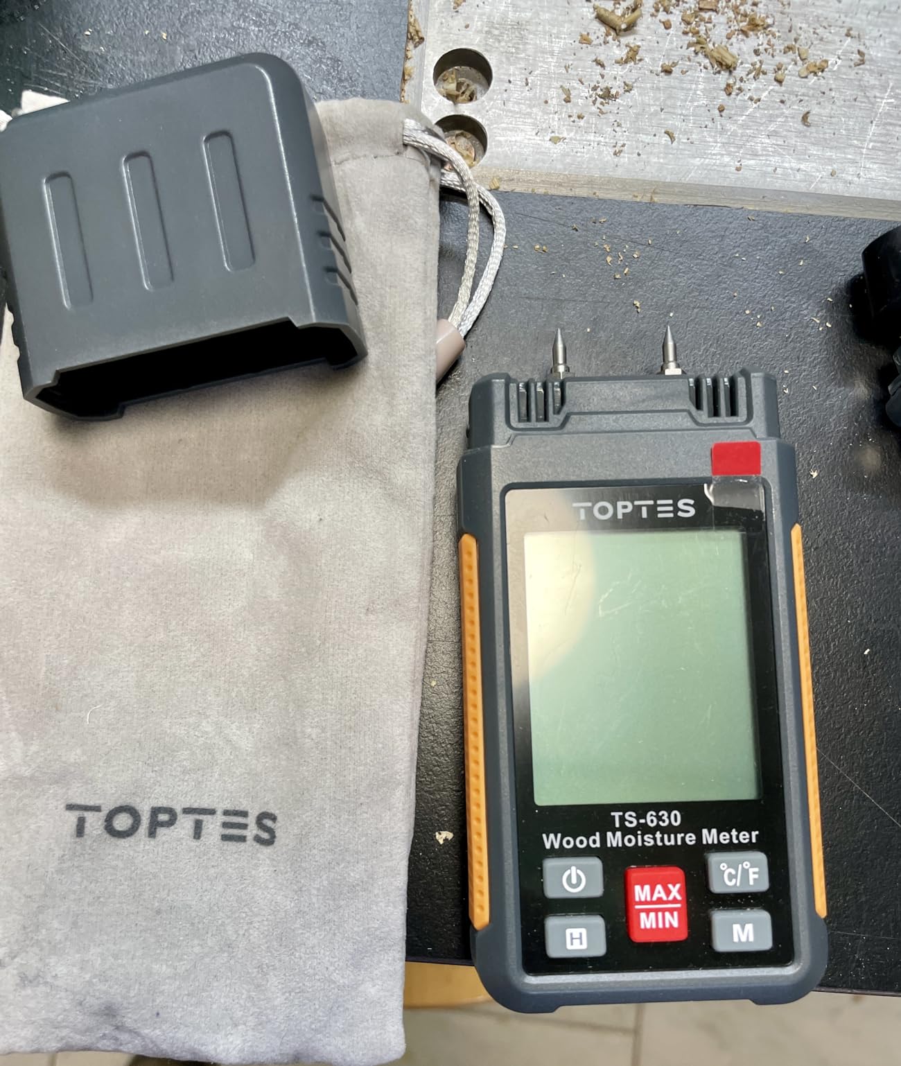 Wood Moisture Meter, TopTes Digital Moisture Meter TS-630, Handheld Humidity Tester with 2.25-inch LCD Display, Tricolor Backlight, Check The Dampness Level on Firewood/Drywall - Orange customer photo 1