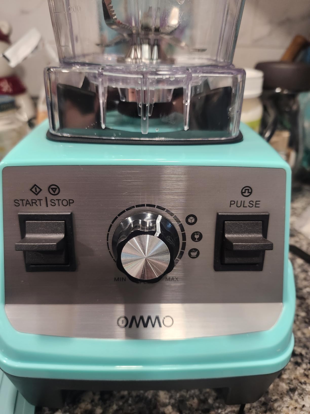 OMMO Blender 1800W, High Speed Countertop Blender with 60oz BPA-Free Jar customer photo 1