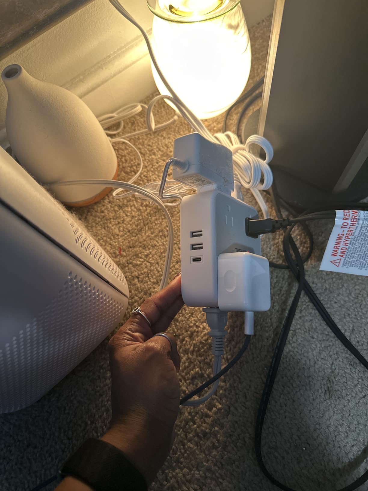 TESSAN Surge Protector Power Strip with 900J Surge Protection, 5 Ft, Grey customer photo 1