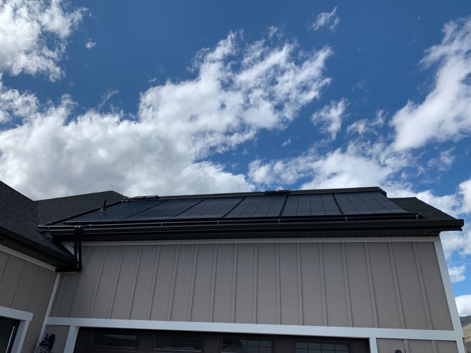 Industrial Grade Solar Pool Heater DIY Kit - Superior High-Wind Strapless Mounting System & Maximum Freeze Resistance (2-4'x7.5' / 60 Square Feet) customer photo 1