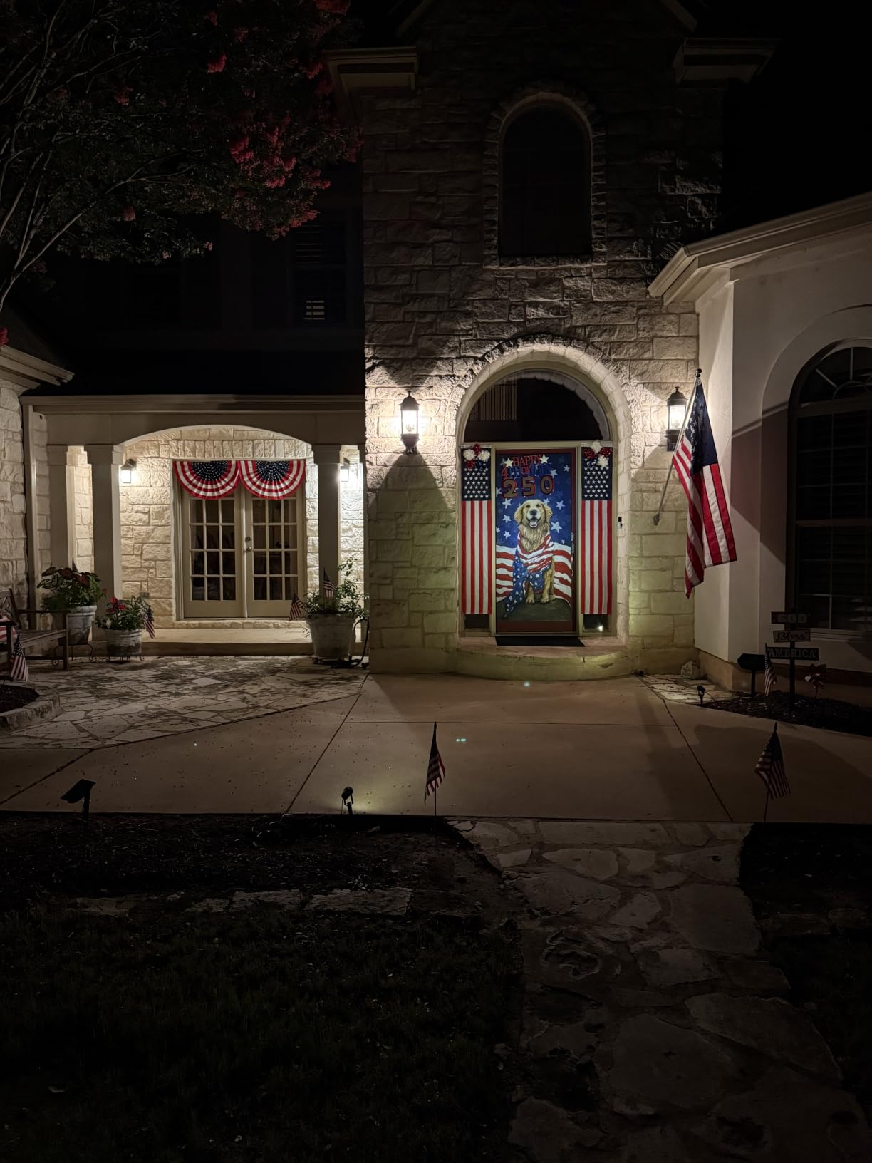 T-SUNUS RGB Solar Landscape Spotlights IP65 Waterproof 1-Pack Outdoor customer photo 2
