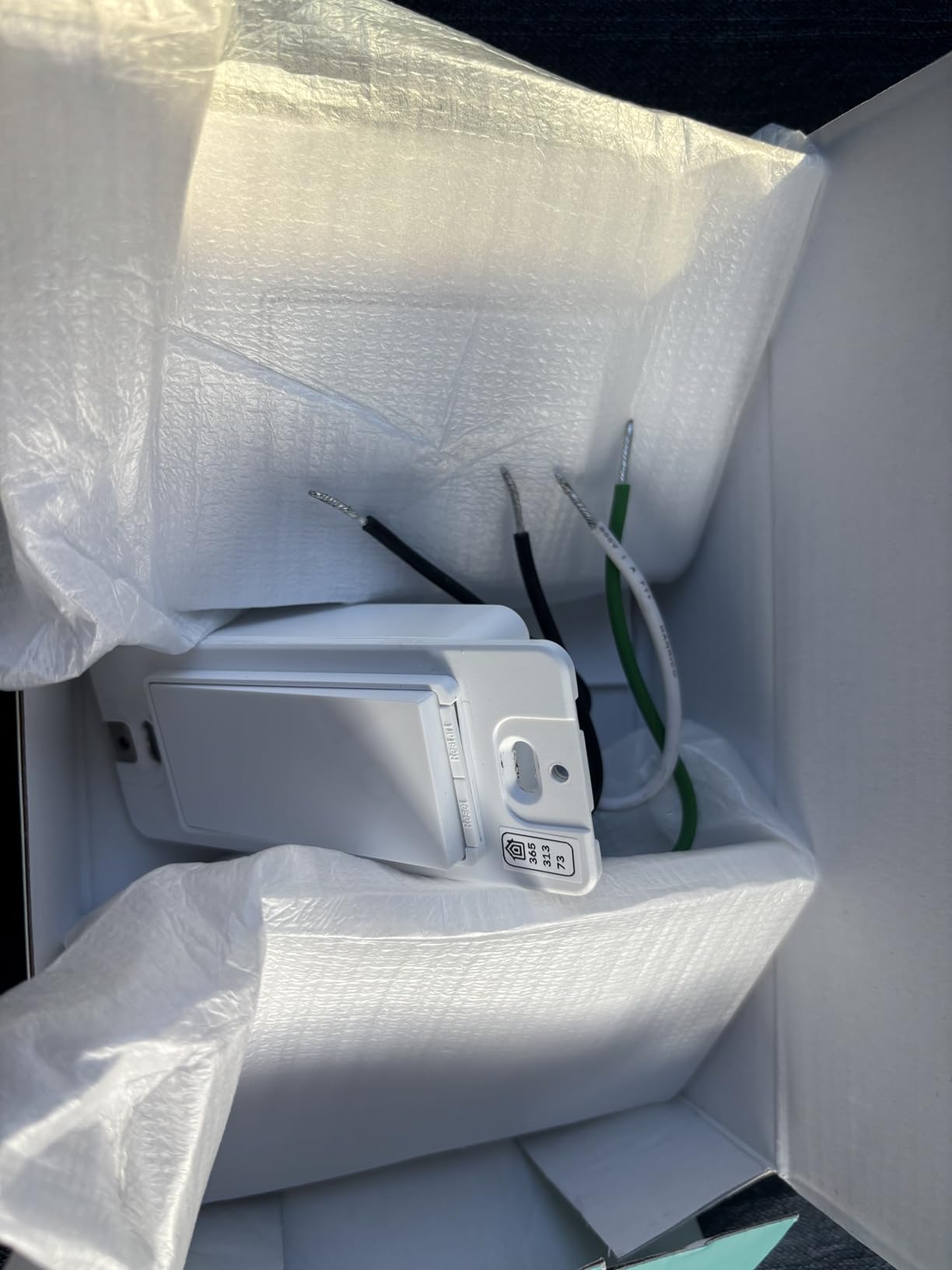 Kasa Apple HomeKit Smart Light Switch KS200P3, Single Pole customer photo 1