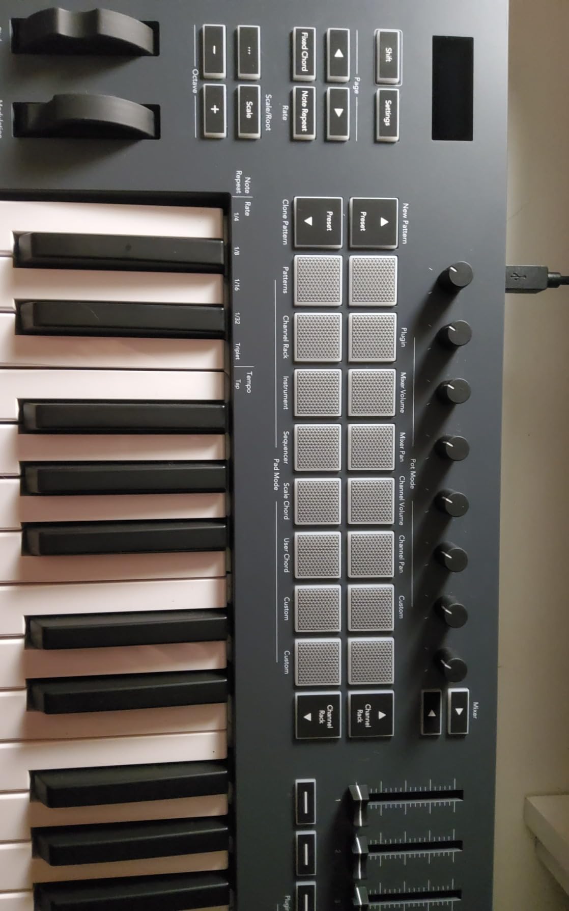 Novation FLkey 49 USB MIDI Controller Keyboard customer photo 1