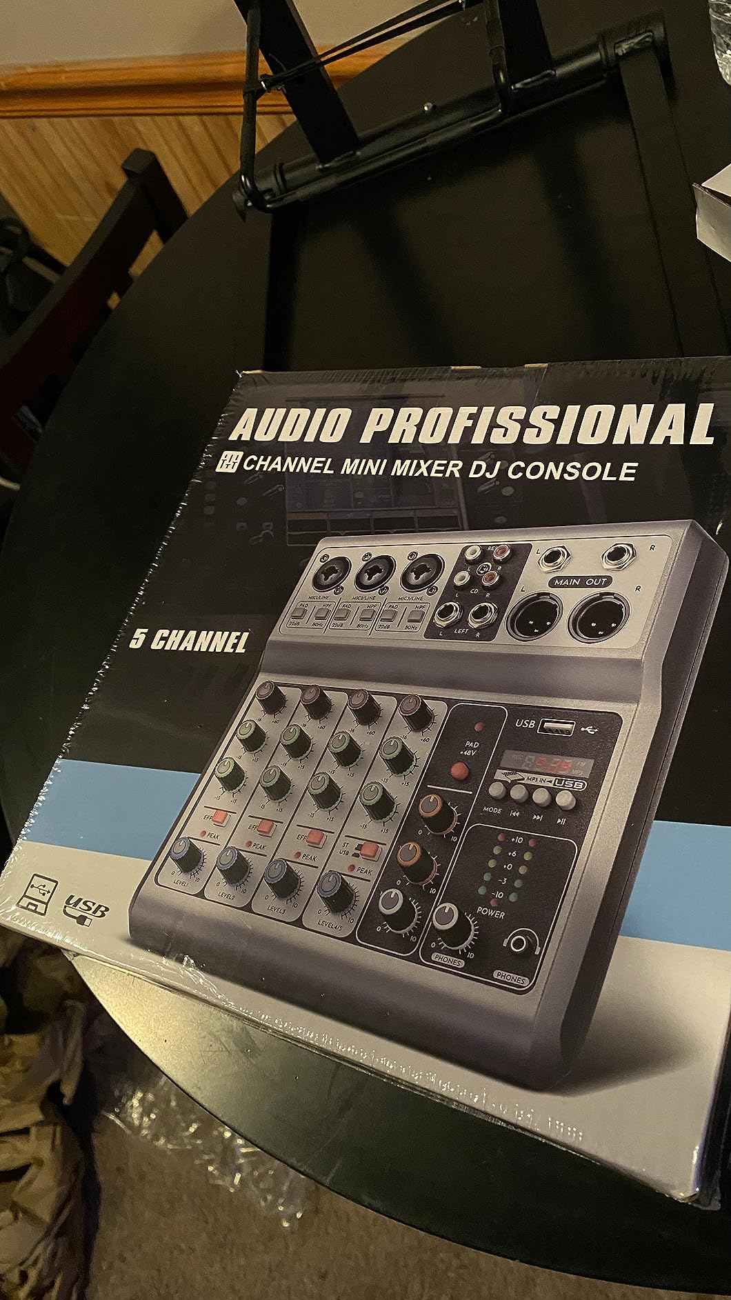 Aveek 5 Channel Audio Mixer, Built-in PC Recording Interface Sound Board customer photo 2
