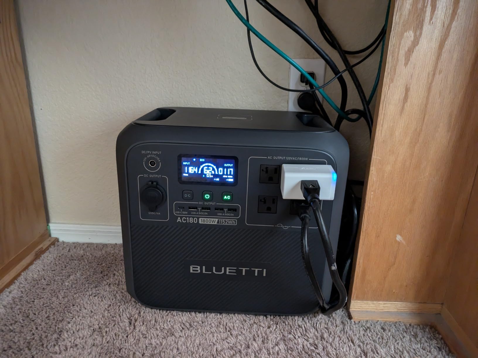 BLUETTI AC180 Portable Power Station 1152Wh 1800W LiFePO4 Solar Generator, Battery Backup w/ 4 1800W (2700W Peak) AC Outlets, 0-80% in 45Min, Fast Charge LFP Power for Camping, Off-grid, Power Outage customer photo 2