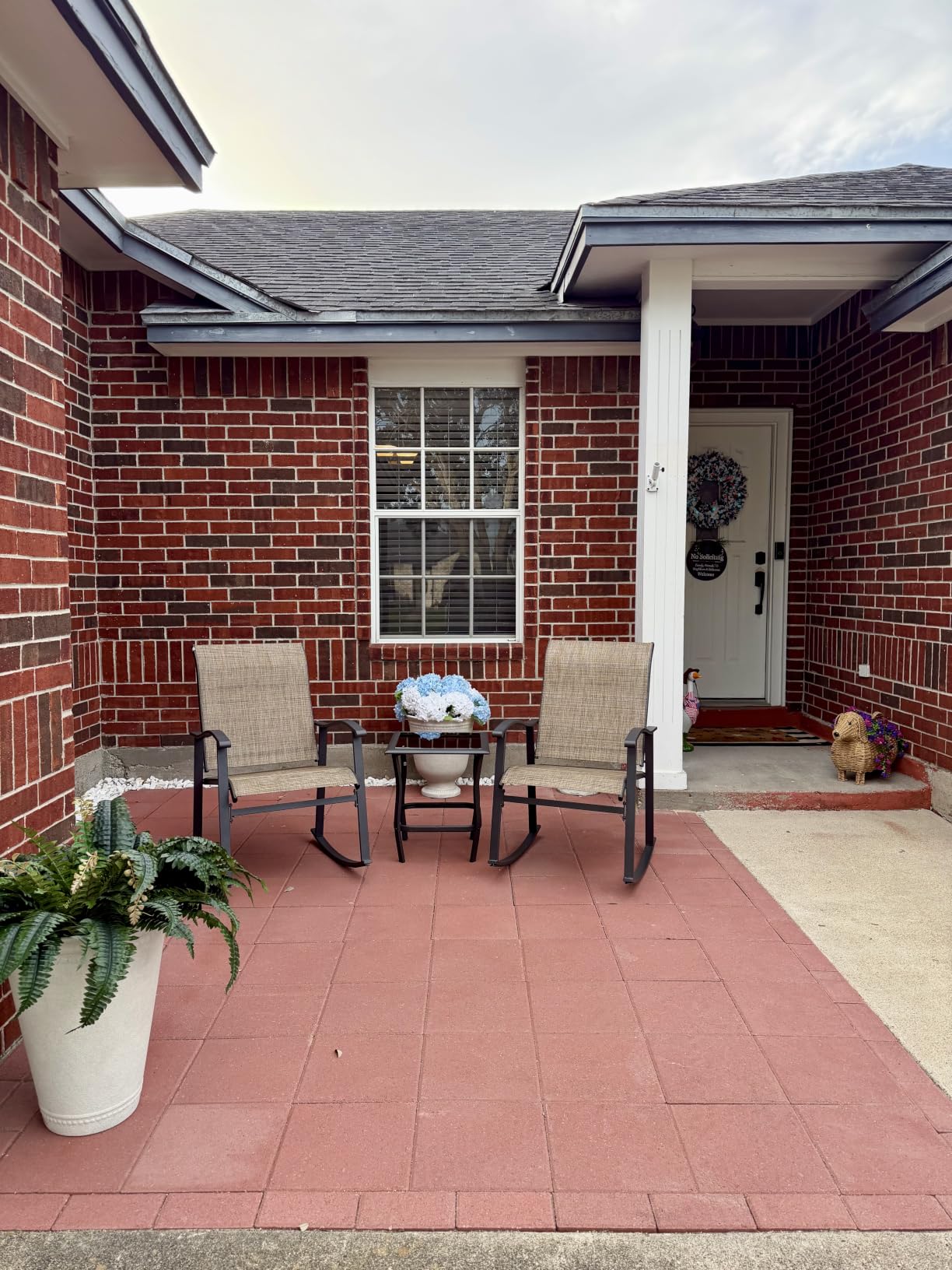 Vongrasig 3 Piece Outdoor Rocking Bistro Set, Textilene Fabric Small Patio Furniture Set, Front Porch Rocker Chairs Conversation Set with Glass Table for Lawn, Garden, Balcony, Poolside (Light Gray) customer photo 2