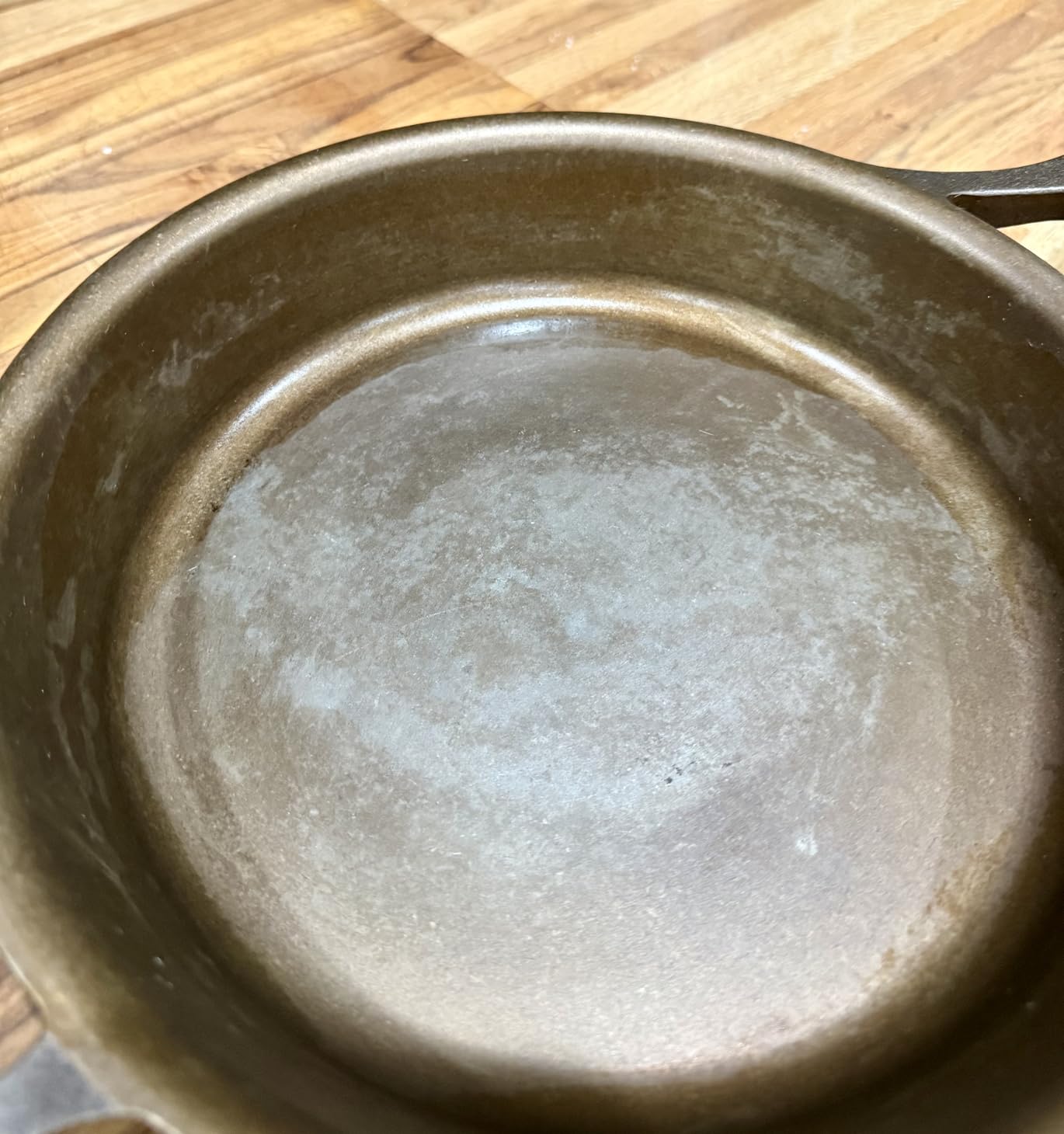 Stargazer 12-Inch Cast Iron Skillet | Made in USA, Seasoned, Premium Frying Pan for Grilling, Searing, Baking & More – Durable Cast Iron with Smooth Cooking Surface customer photo 1