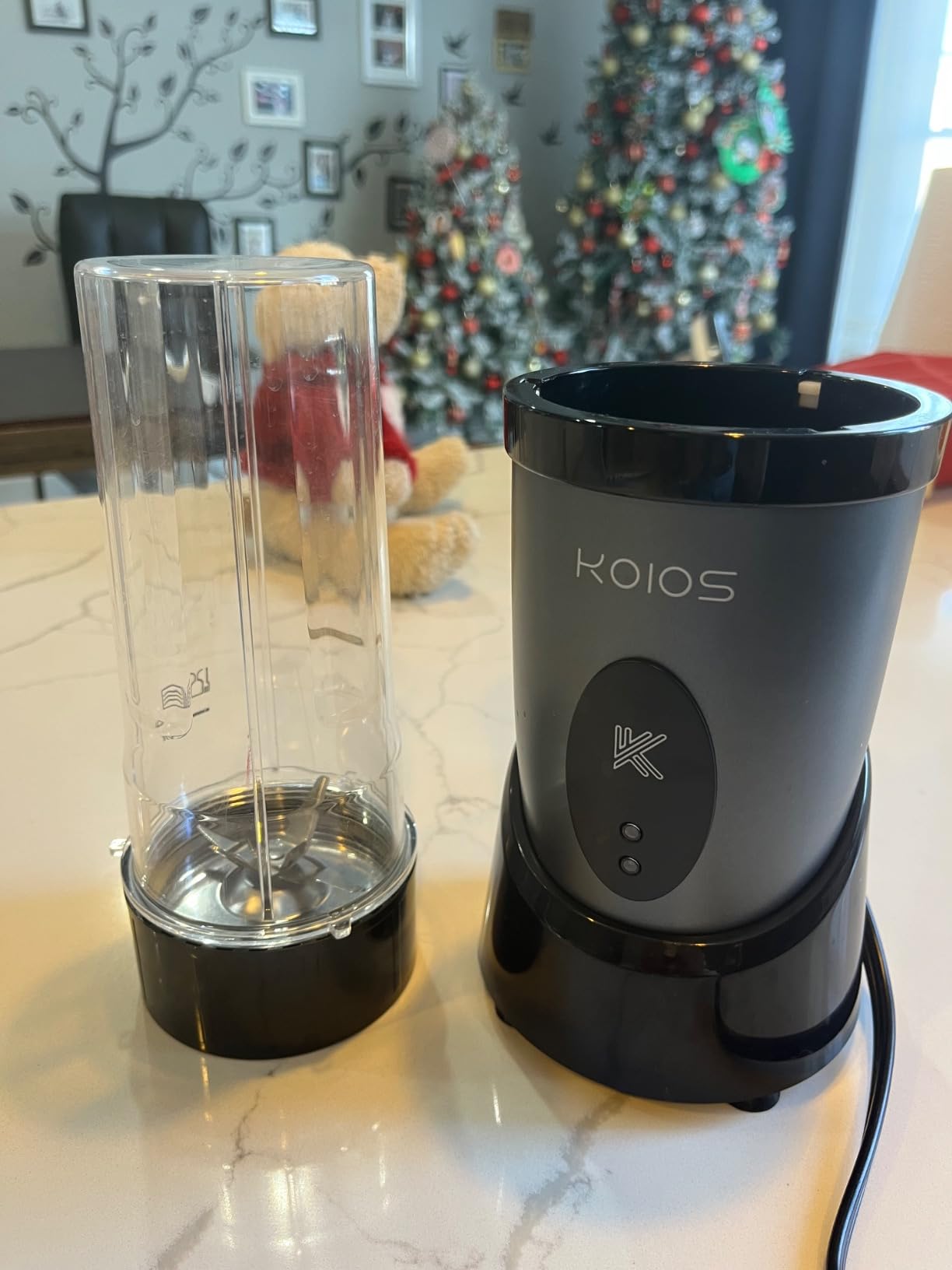 KOIOS Smoothie Blender Kitchen, 900W Personal Blenders with 3 To-Go Cups | (2) 23oz & 16oz Cups, Blend Smoothies Shakes Juices Frozen Drinks, Dishwasher Safe Part, Twist-Lock, 14Pcs, Recipe, Grey Blue customer photo 1