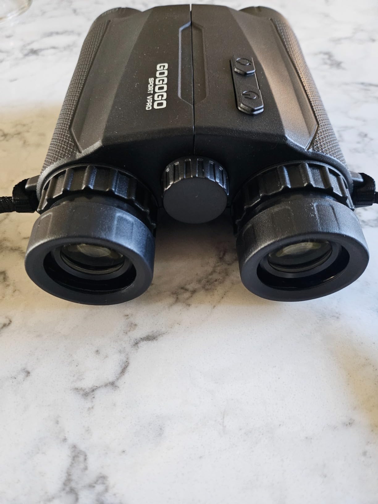 Gogogo Sport Vpro Rangefinder Binoculars for Hunting, 1500/2500 Yards, 8x42 customer photo 1