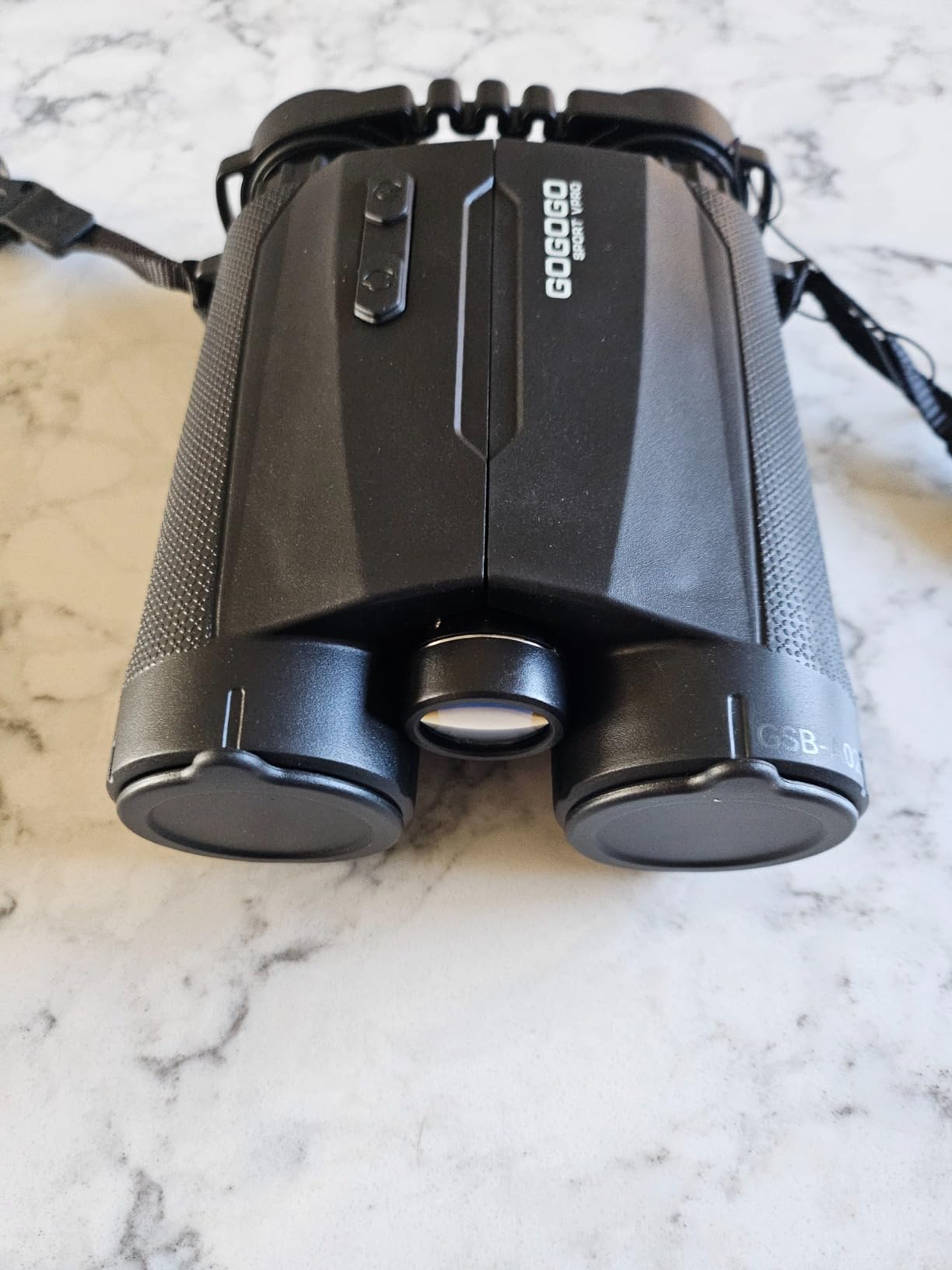 Gogogo Sport Vpro Rangefinder Binoculars for Hunting, 1500/2500 Yards, 8x42 customer photo 2