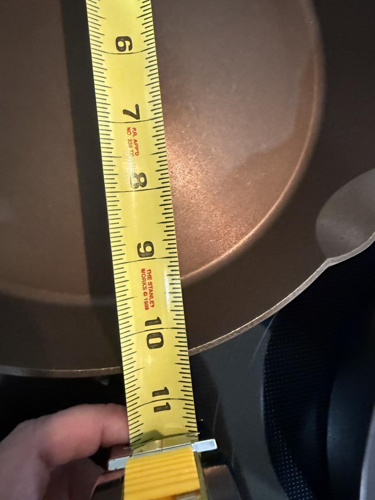 Field Company No.6 Small Cast Iron Skillet – 8.38-Inch Pre-Seasoned Pan for 1–2 Servings, Lighter & Smooth, Made in USA customer photo 1