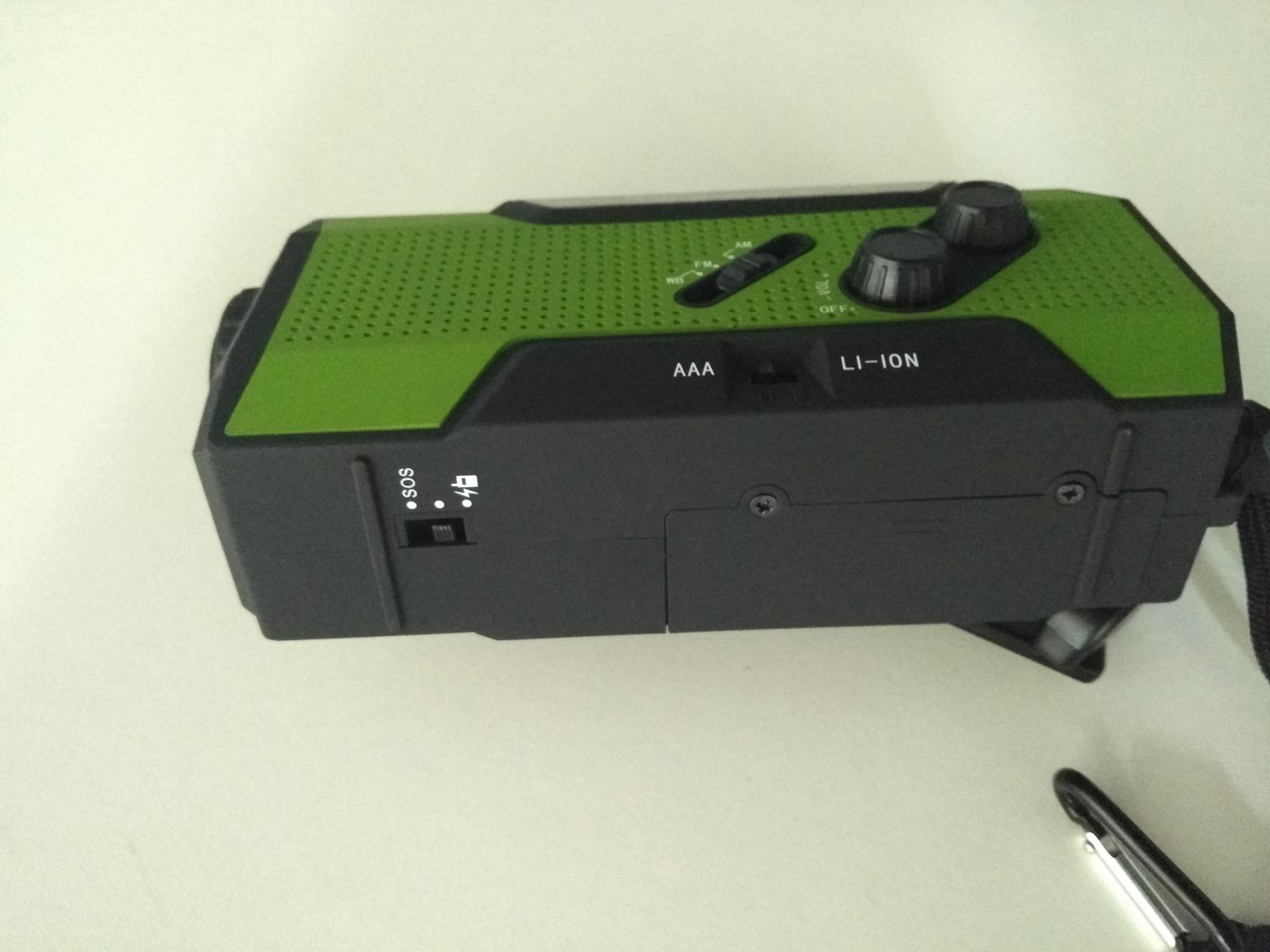 RunningSnail Hand Crank Emergency Radio with 3 Built-in Cable for Hurricane customer photo 2