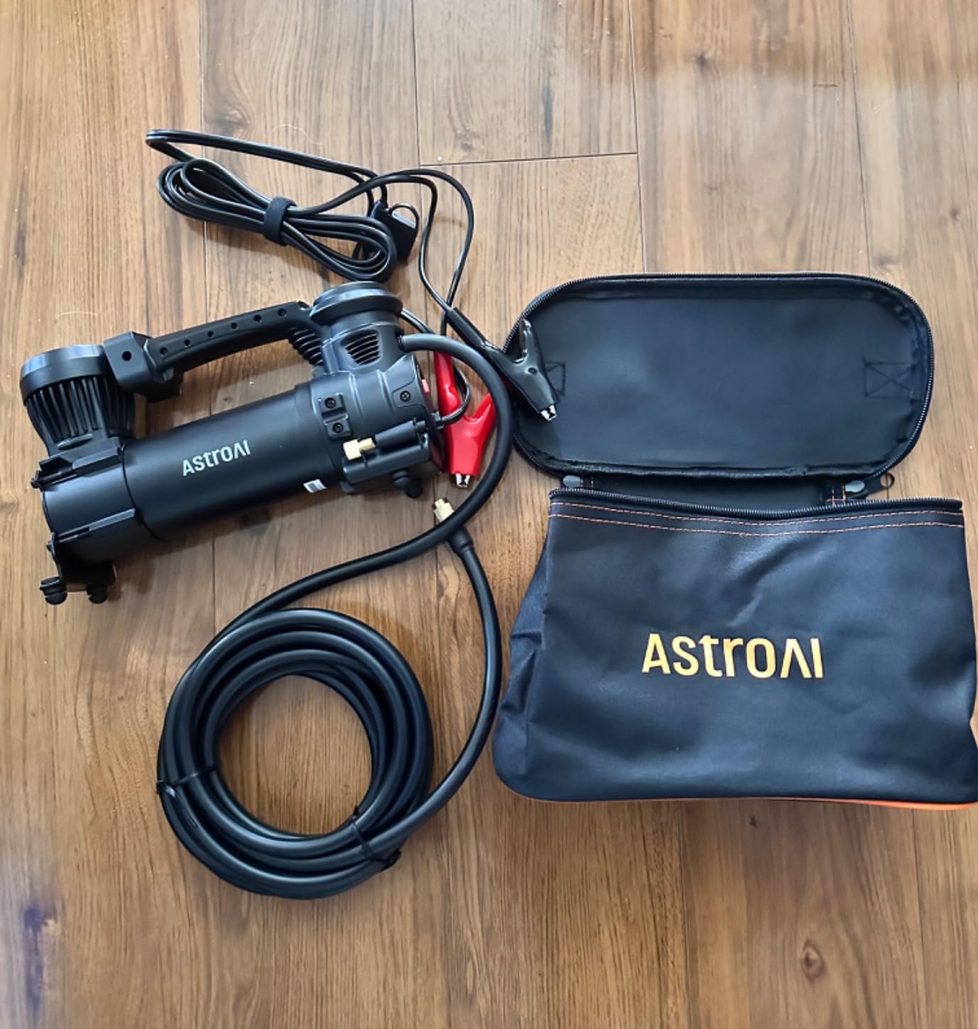 AstroAI T4 Heavy Duty Truck Tire Inflator, 120PSI Air Compressor | 12V Air Compressor with Digital Gauge, Auto Shutoff, LED Light and Alligator Clips for Trucks, Pickups, SUVs and RVs customer photo 1