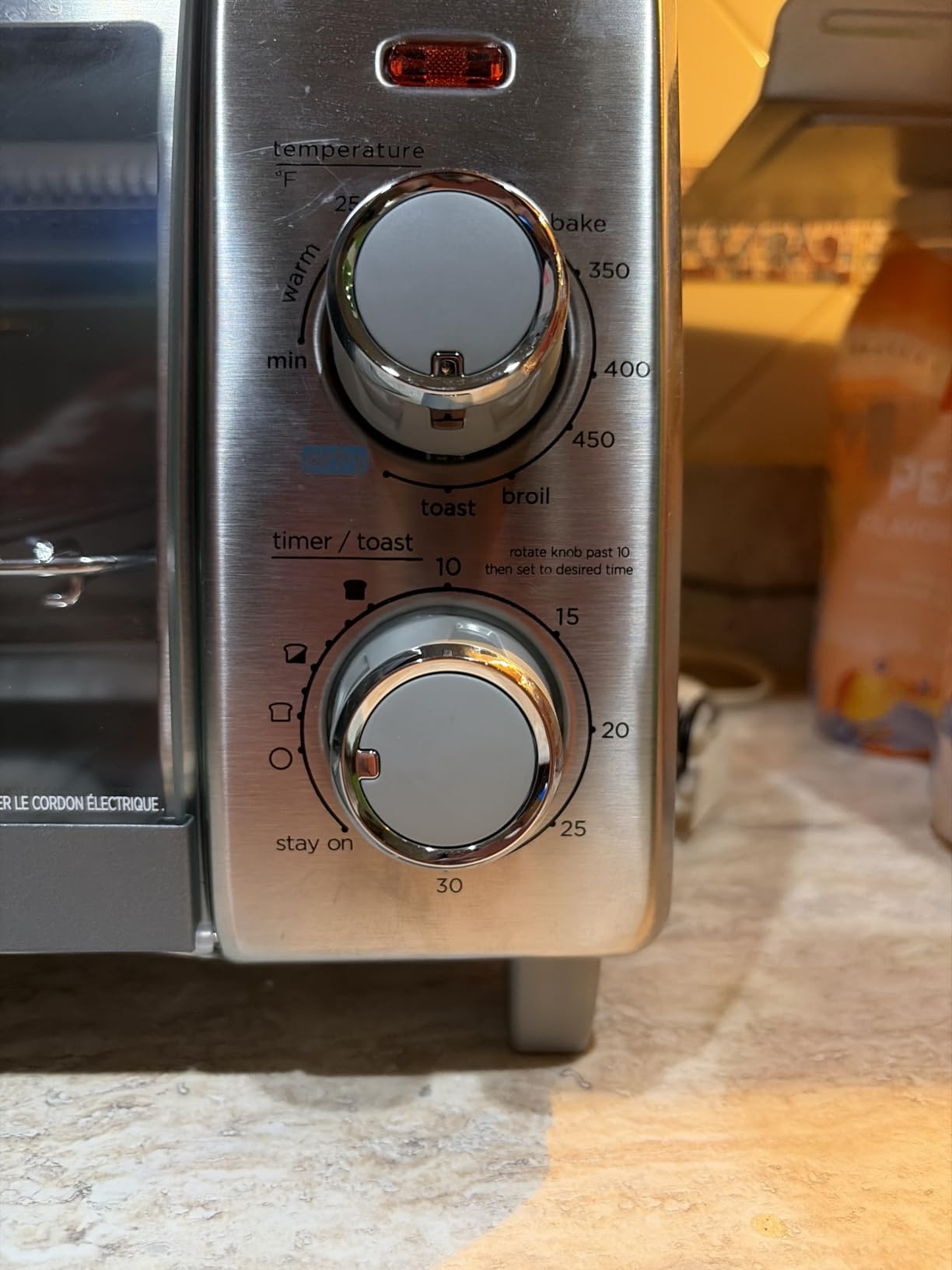 BLACK+DECKER 4-Slice Air Fry Toaster Oven, 5-in-1 Countertop Oven | Air fry, bake, broil, toast and keep warm with EvenToast technology and room for a 9-inch pizza. customer photo 2