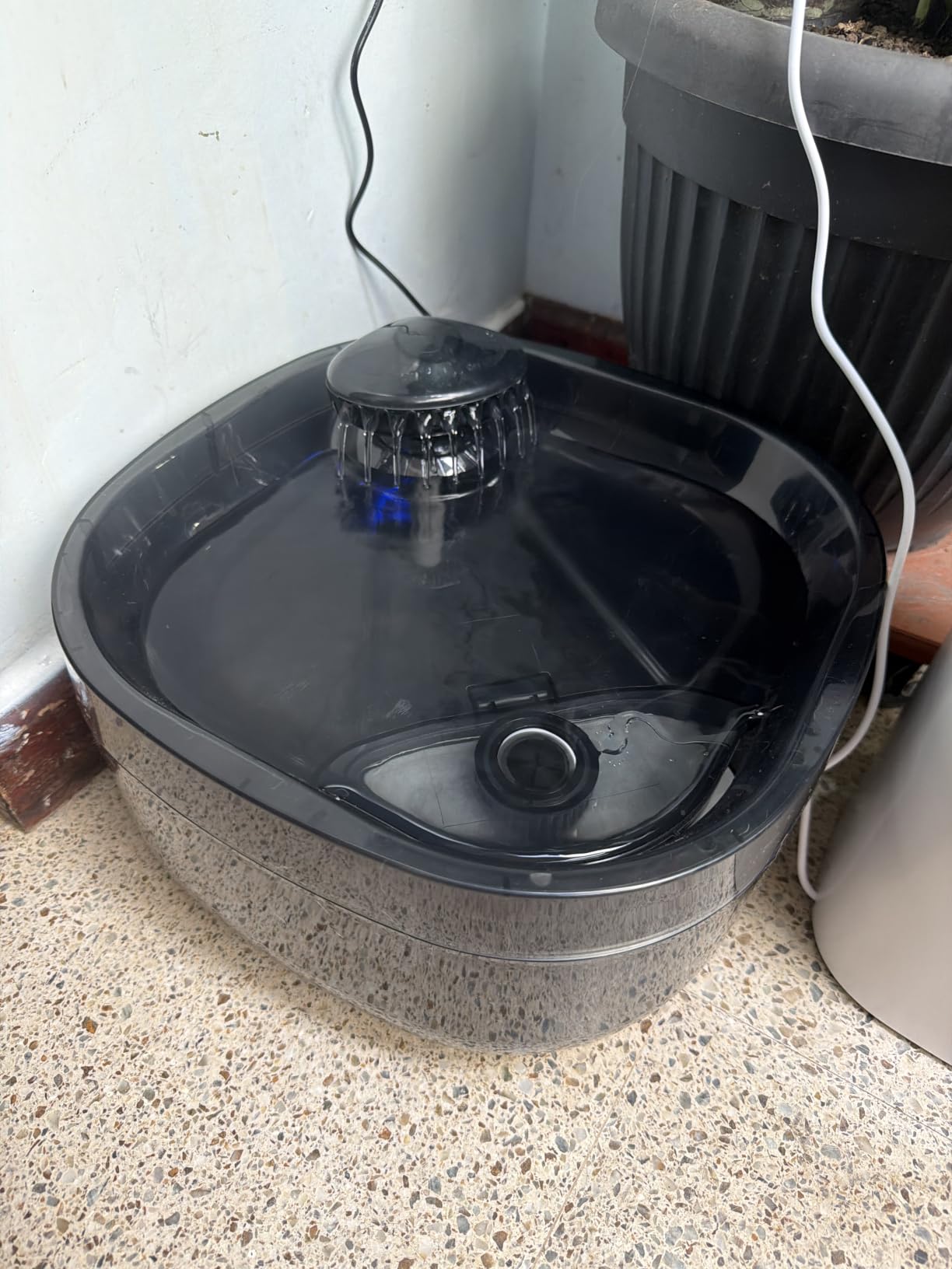 7L/1.8Gal Dog Water Fountain for Large Dog, FEELNEEDY Dog Water Bowl Dispenser Pet Water Fountain, Water Dispenser for Dogs with Ultra Quiet Pump for Multiple Pets with 3 Filters (FN-W05, Clear Blue) customer photo 2