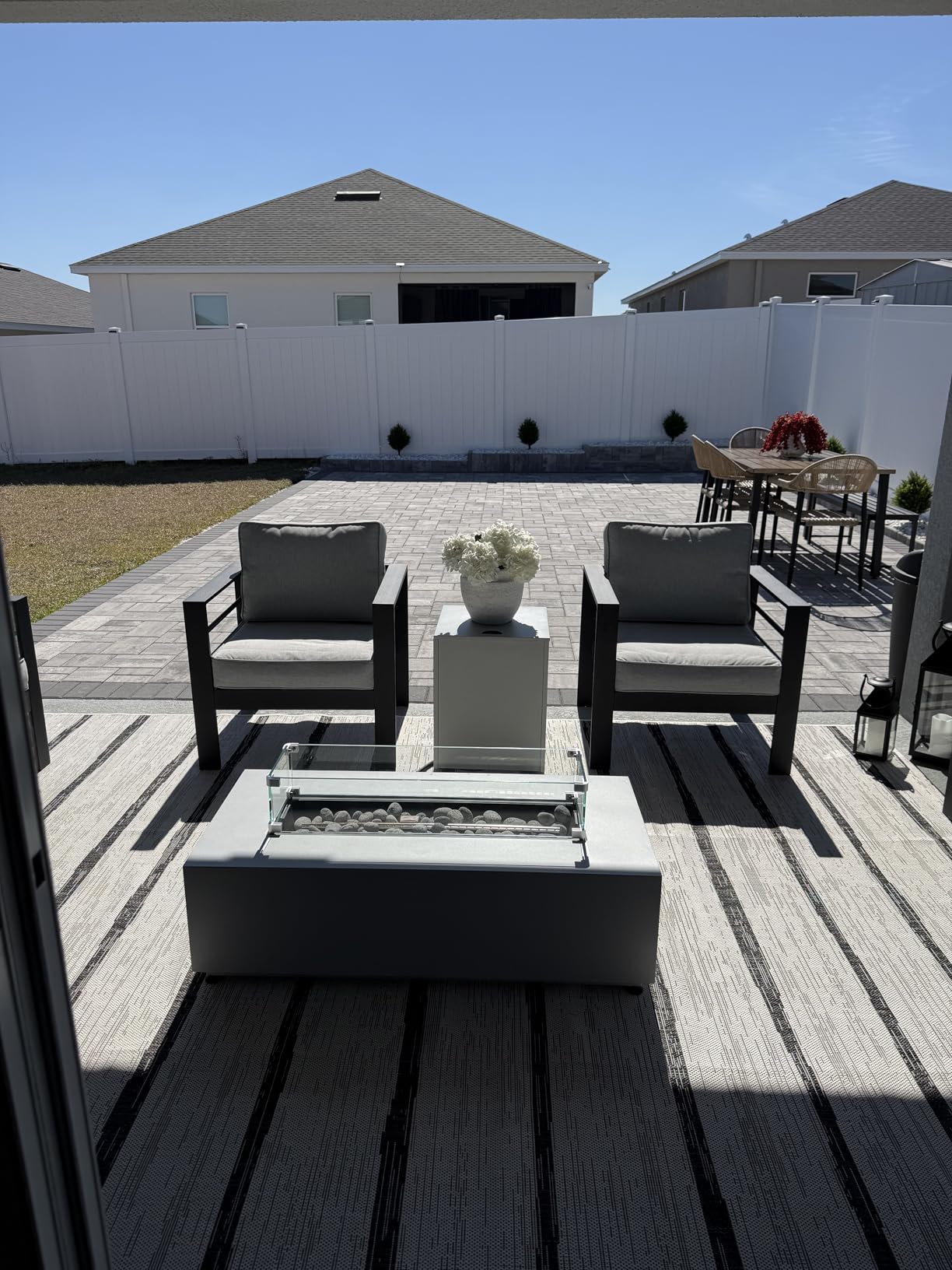 LayinSun Outdoor Aluminum Furniture Set, 5 Pieces Patio Sectional Conversation Chat Sofa Modern Seating Set with Coffee Table customer photo 2