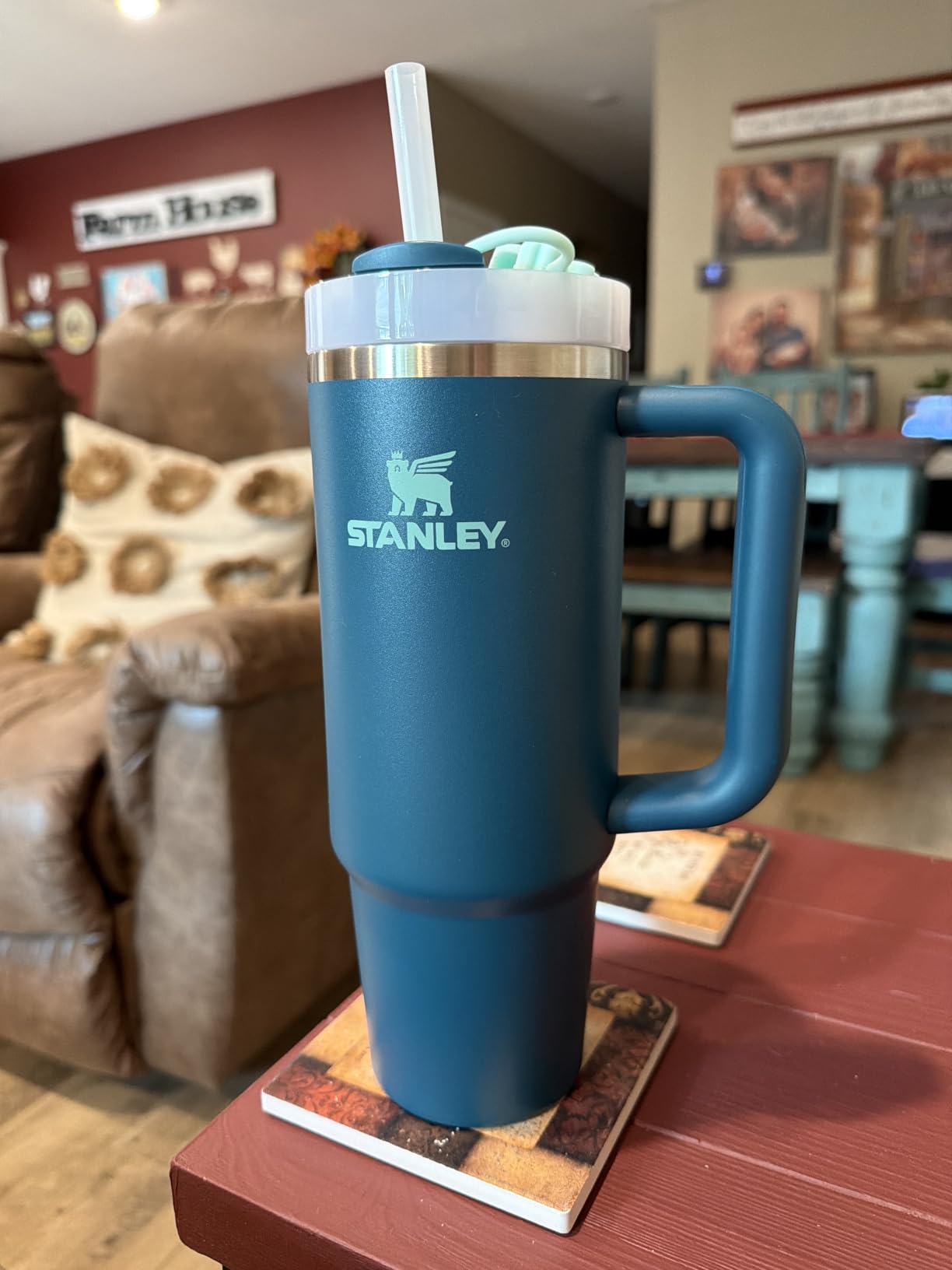 STANLEY Quencher H2.0 Flow State Tumbler, 30 oz, Cream 2.0 customer photo 1