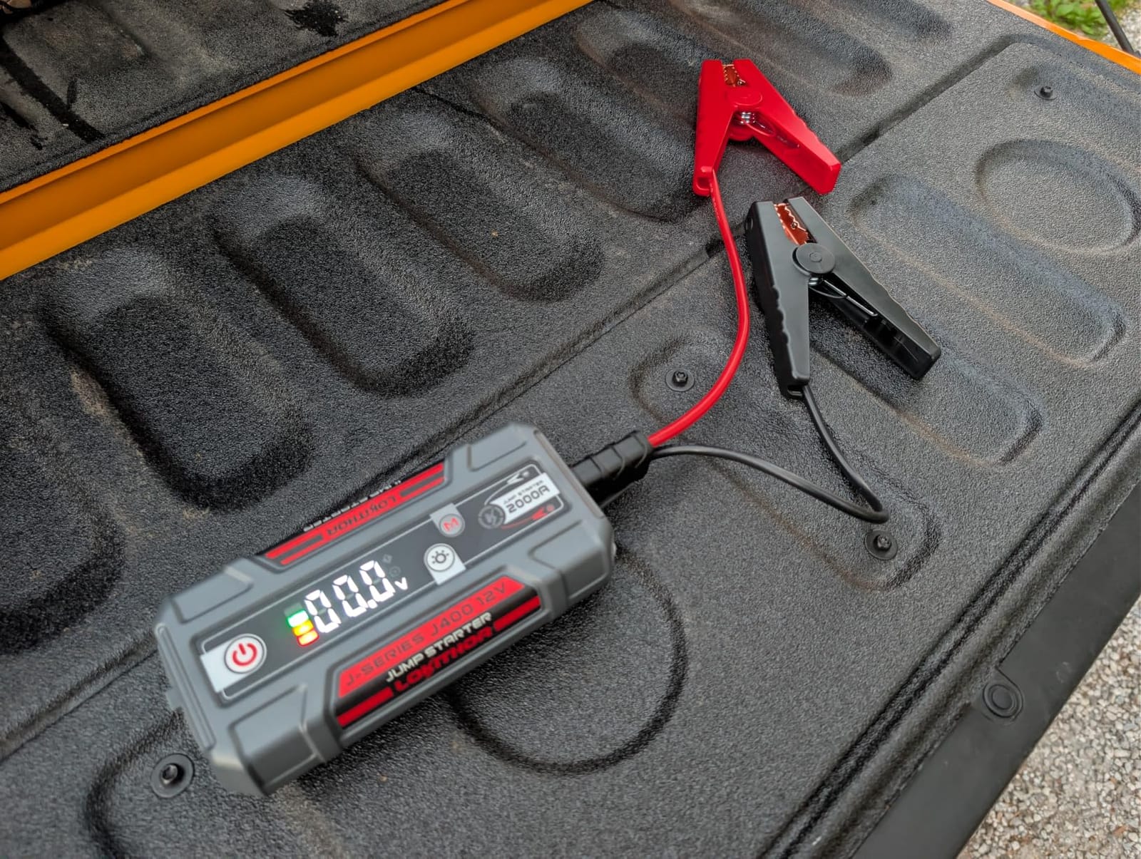 LOKITHOR J400 Portable Jump Starter for Up to 8.0L Gas & 6.0L Diesel Engines customer photo 1