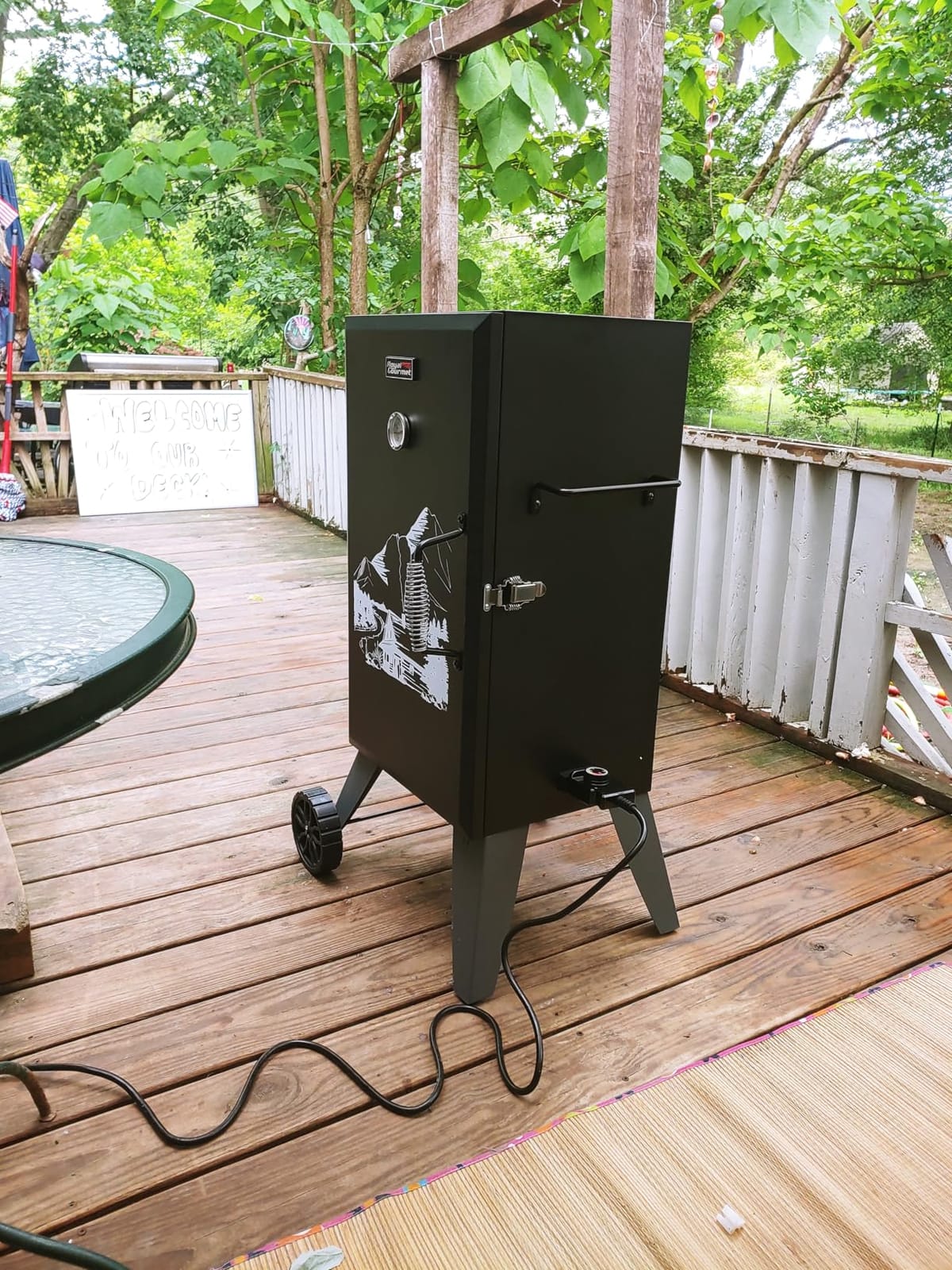 Royal Gourmet SE2805 28-Inch Analog Electric Smoker with 3 Cooking Grates | Outdoor Smoker with Adjustable Temperature Control, 454 Sq. In. Cooking Area, 1350W Output, for Outdoor Backyard BBQ, Black customer photo 1