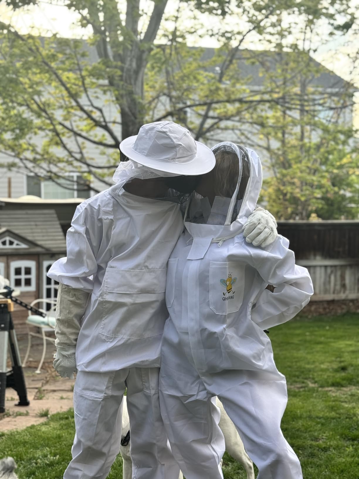 Sting Proof Bee Suit Full Body with Ventilated Hood & Gloves L customer photo 2