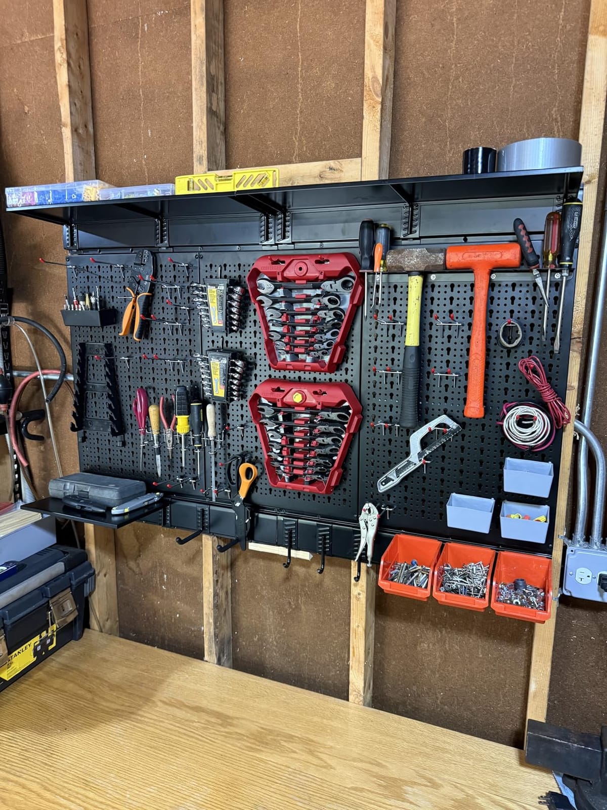 WALMANN 113 PCS Pegboard Wall Organizer Kit with Pegboard Hooks, Black customer photo 2