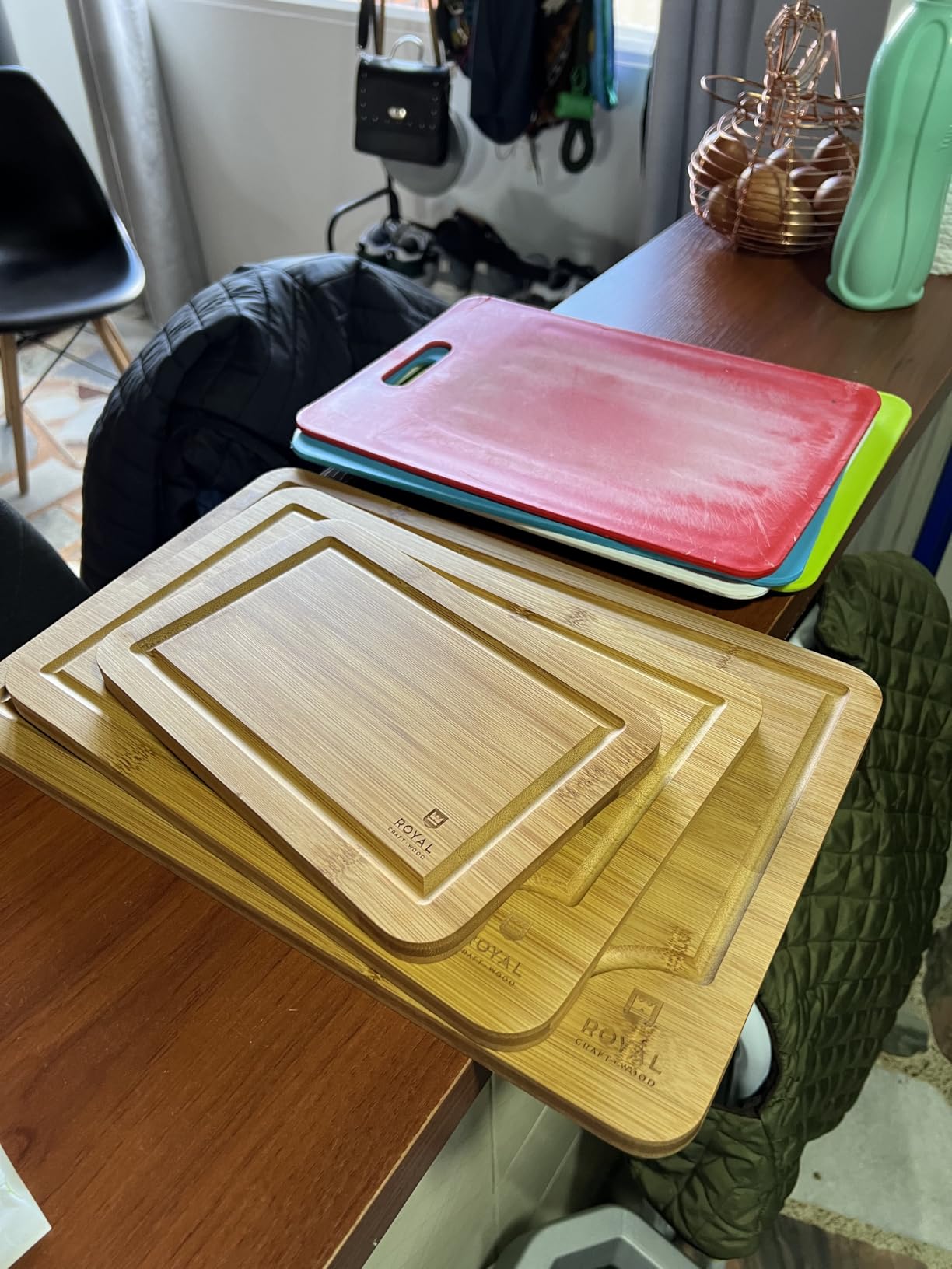 ROYAL CRAFT WOOD Wooden Cutting Boards for Kitchen Appliances - Non Toxic Bamboo Wood Cutting Board Set with Deep Juice Groove, Side Handles, Charcuterie & Butcher Block for Meat, Meal Prep & Serving customer photo 2