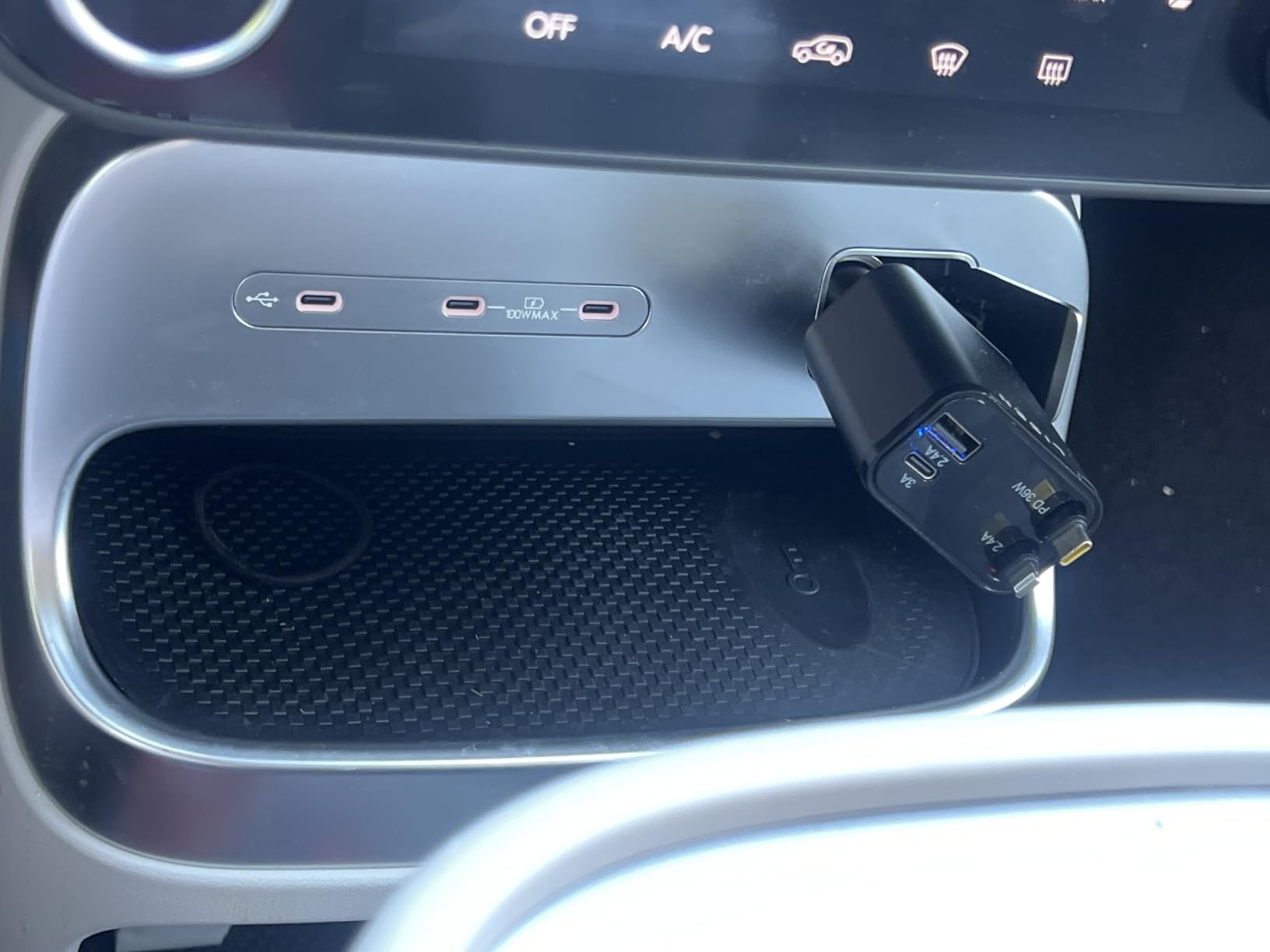 LISEN Retractable Car Charger, 84W Car Charger USB C Fast Charge, 4 in 1 customer photo 1