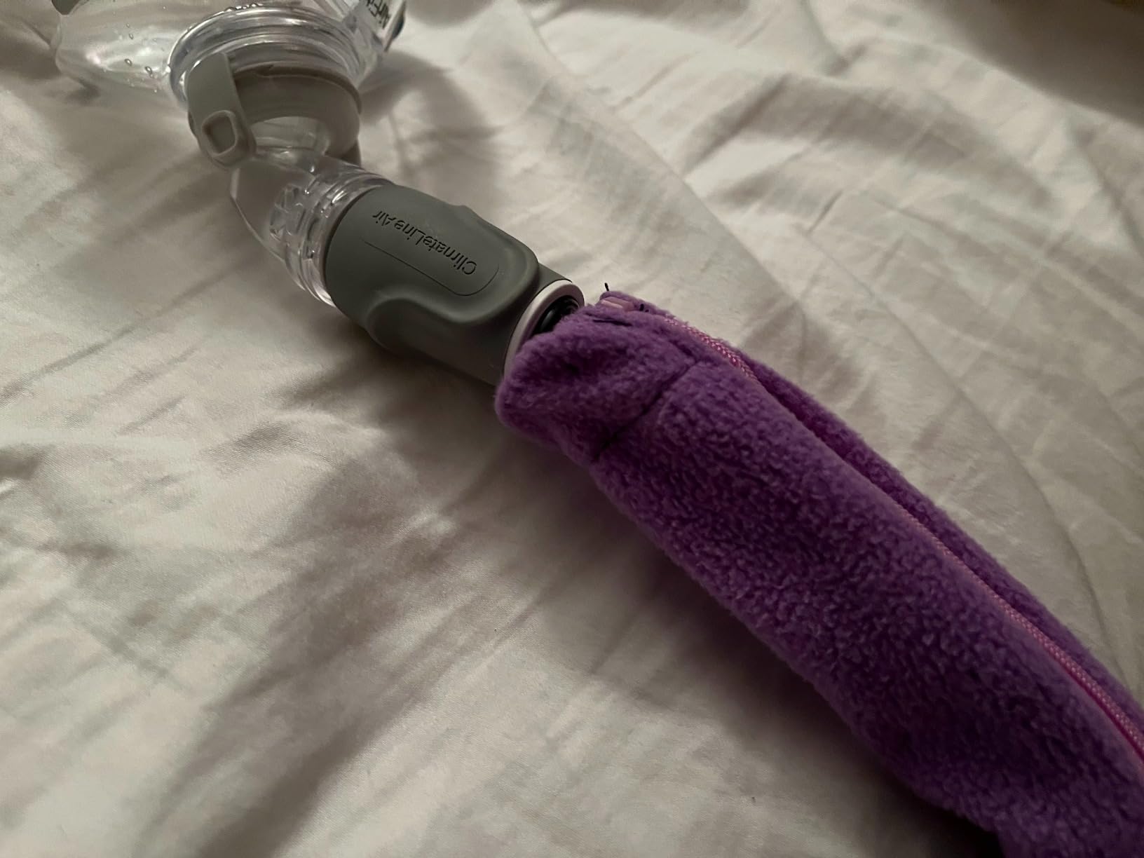 Snugell CPAP Hose Cover – 6ft Tubing Wrap in Purple – Compatible with ResMed, Fisher & Paykel, and Other Brands – Ultra-Soft Full Zippered Fleece CPAP Tube Cover for Insulation and Protection customer photo 2