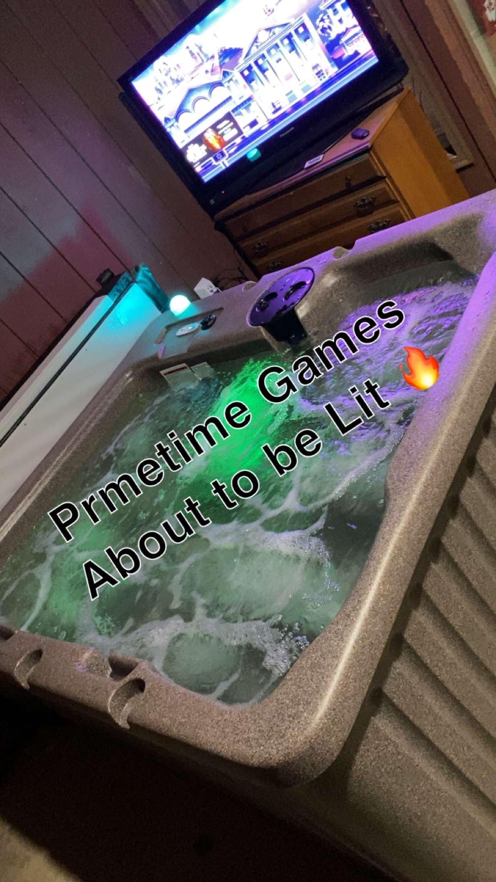Aqualife Current Outdoor Hot Tub, Free Extras, Fits 4-Adults, Plug and Play Spa, Free Cover Included customer photo 2