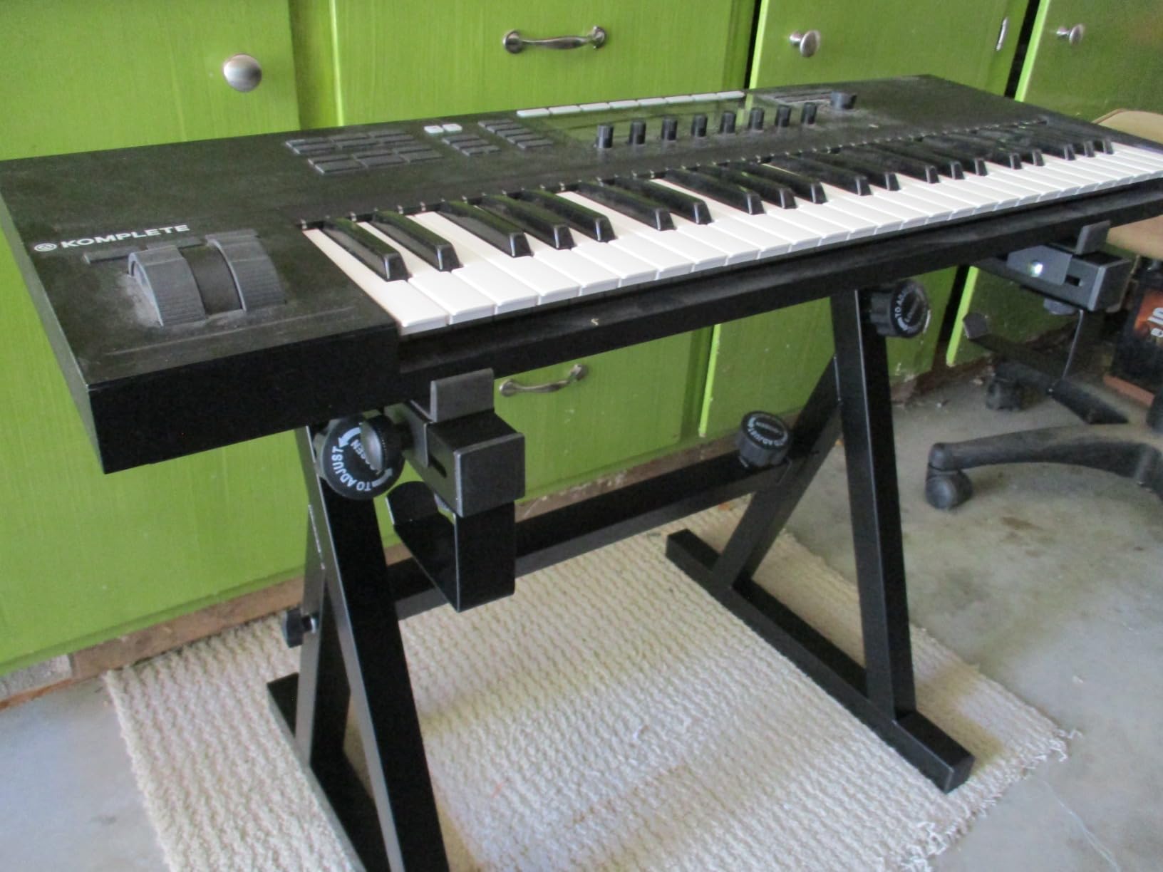 Keyboard Stand Piano Duty Stand Z Style Adjustable Keyboard Holder Piano customer photo 1