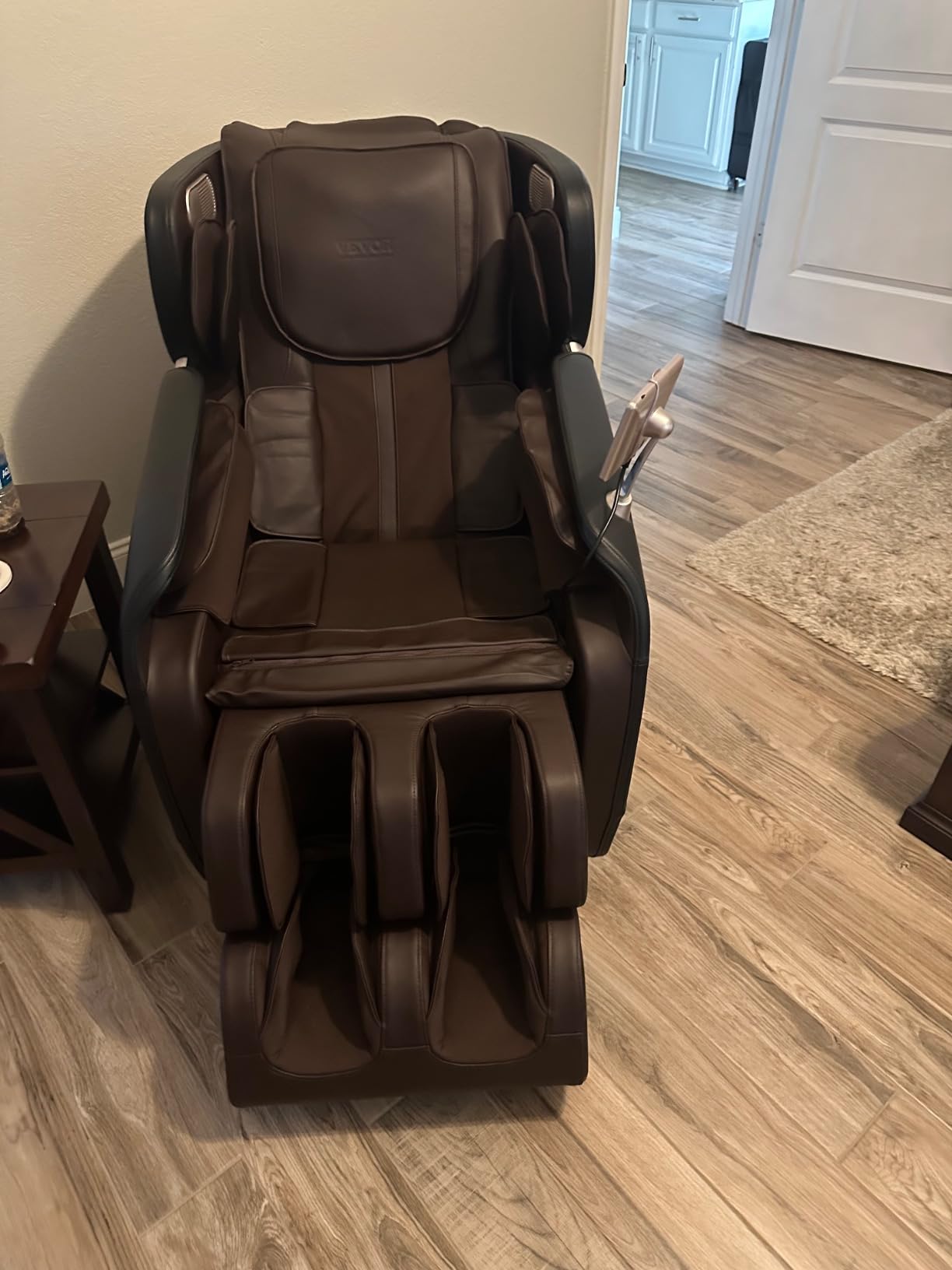 VEVOR Full Body Massage Chair, SL-Track Zero Gravity Massage Recliner, 3D Shiatsu, Body Scan, Heating, Bluetooth Speaker, Airbags for Living Room, Home customer photo 1