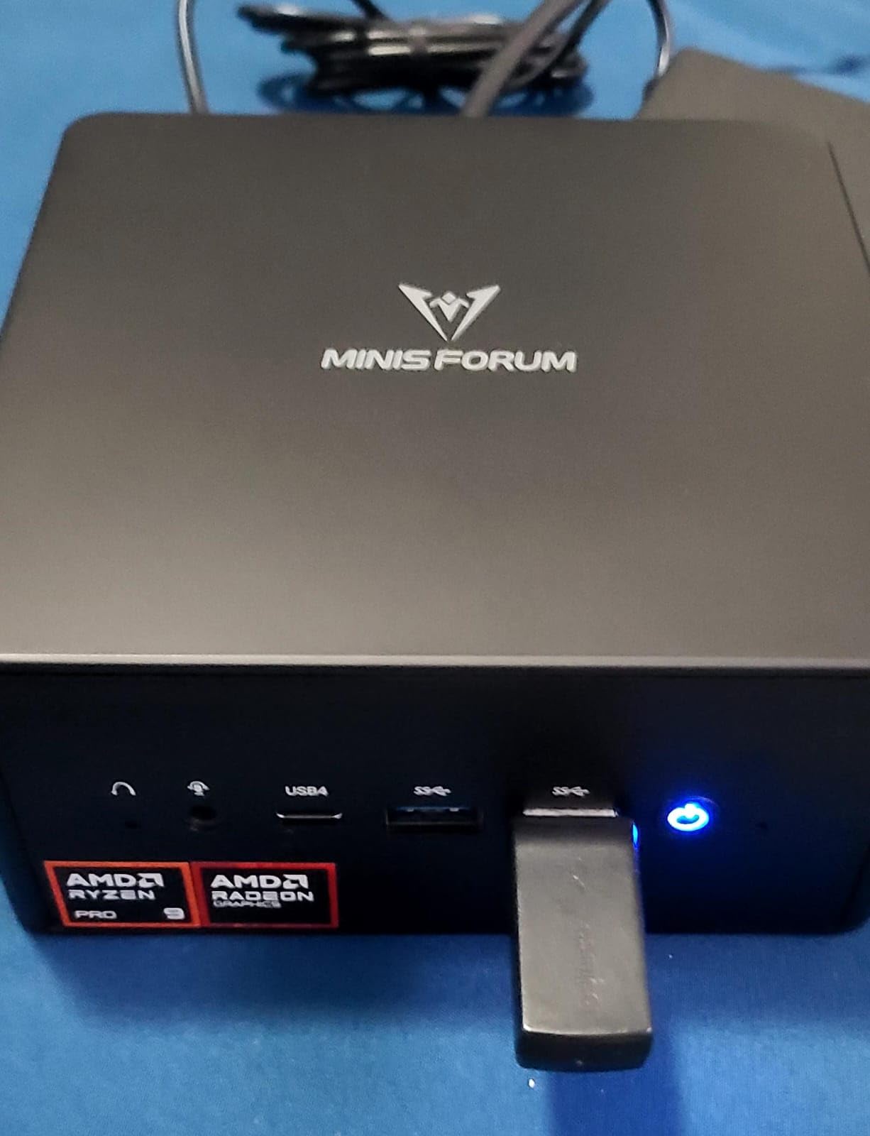 MINISFORUM UM890 Pro Mini PC, AMD Ryzen 9 8945HS (up to 5.2GHz) Mini Computers, 32GB DDR5 5600MHz RAM&1TB PCIe 4.0 SSD, Mini Desktop Quad Display HDMI/DP1.4/USB-C, AMD Radeon 780M/Dual LAN 2.5G customer photo 1