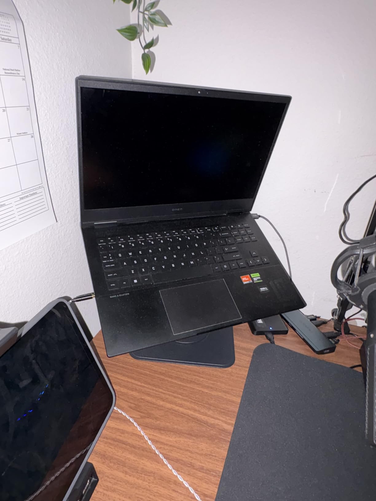 LOXP Adjustable Laptop Stand, Computer Stand with 360 Rotating Base customer photo 2