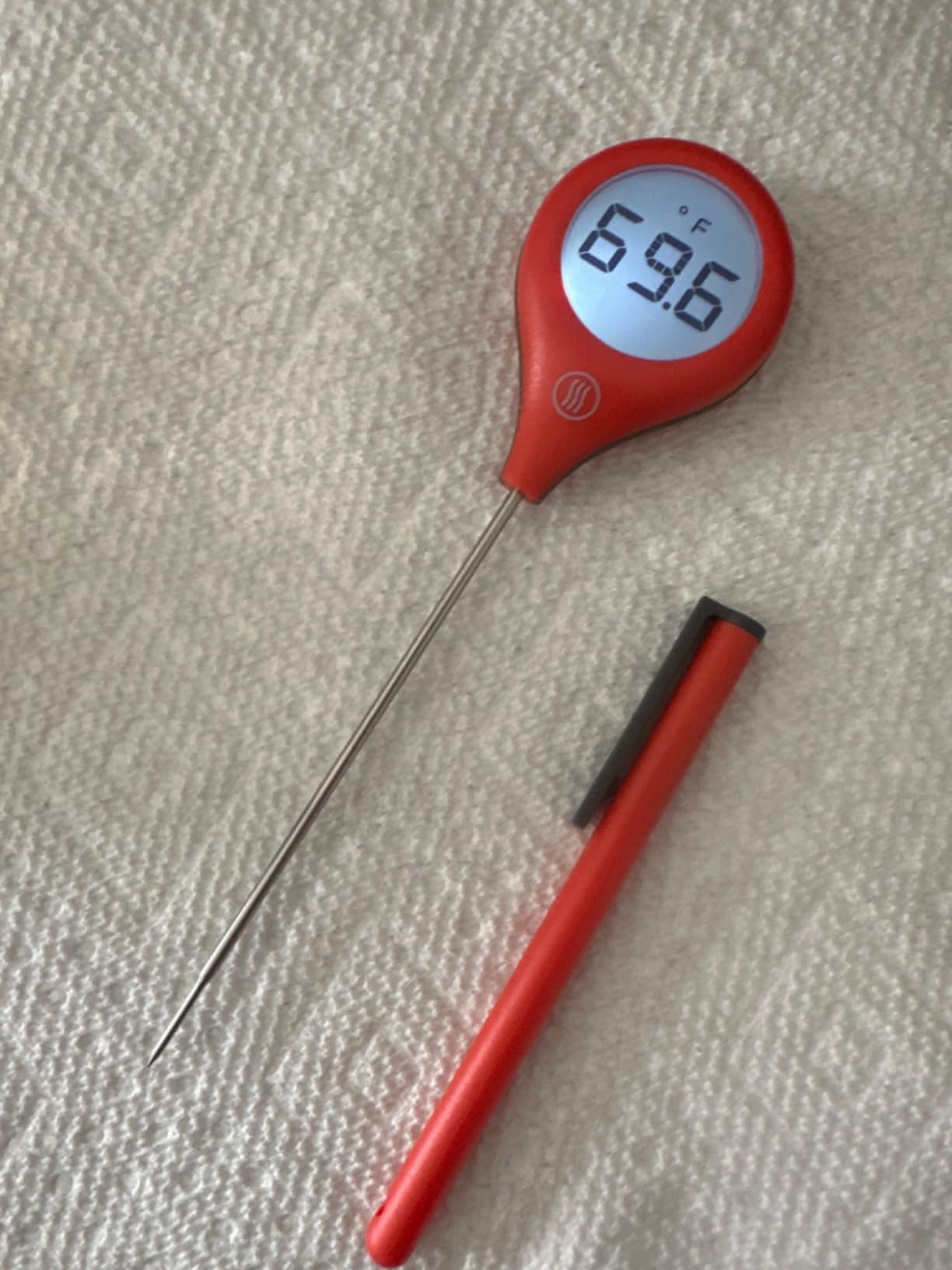 ThermoWorks ThermoPop 2 — Best Value Instant Read Thermometer - Cayenne Pepper Red customer photo 1