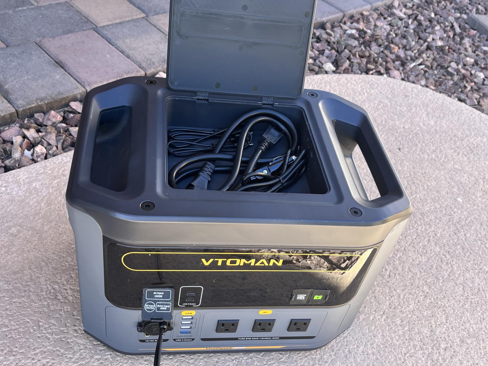 VTOMAN FlashSpeed 300 Portable Power Station, 300W 230Wh LiFePO4 Battery | 3000 Life Cycles, 600W peak, 100W PD USB-C, Fast Charge, 6 Outputs, Outdoor Camping, Home Backup, RV, Off-Grid customer photo 1