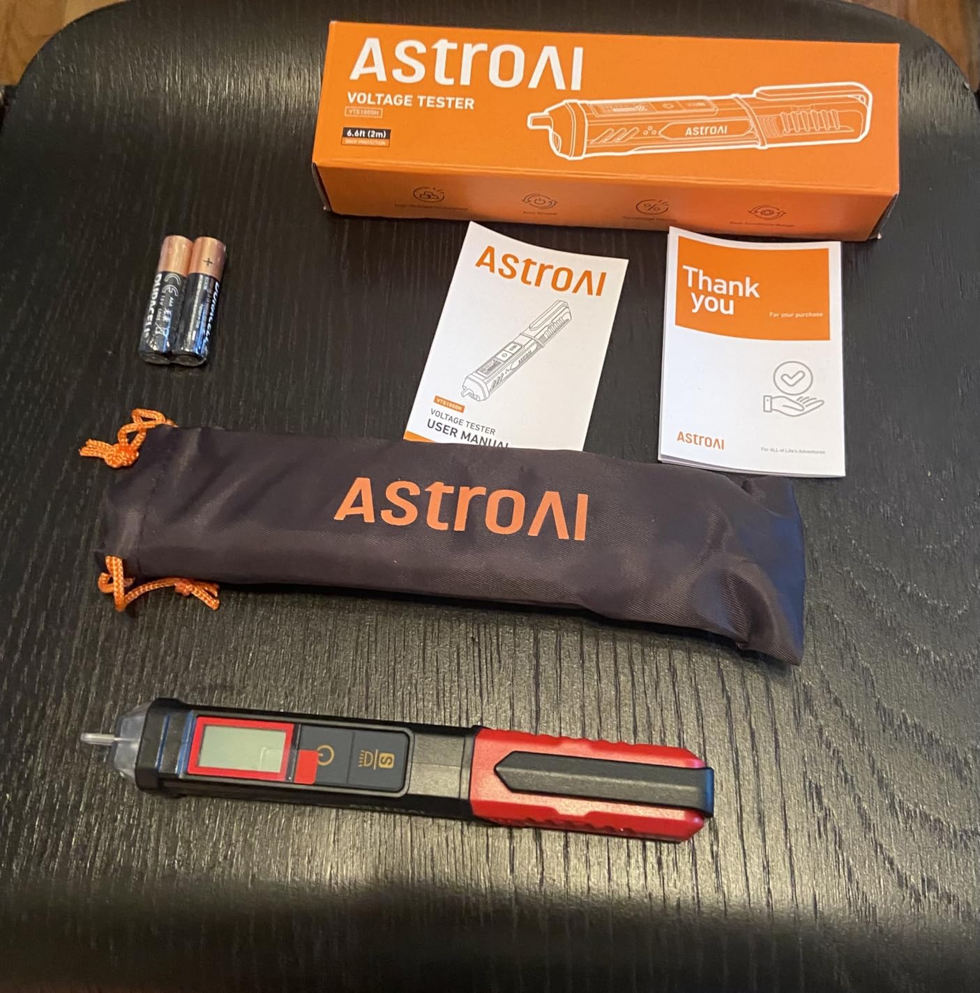 AstroAI VTS1000H Voltage Tester with Screwdriver, Non-Contact Electrical Tester, Dual Range AC 12V/70V-1000V, Live Wire Test, Wire Breakpoint Finder, Audible Alarm, LCD Percentage Display, Red customer photo 2