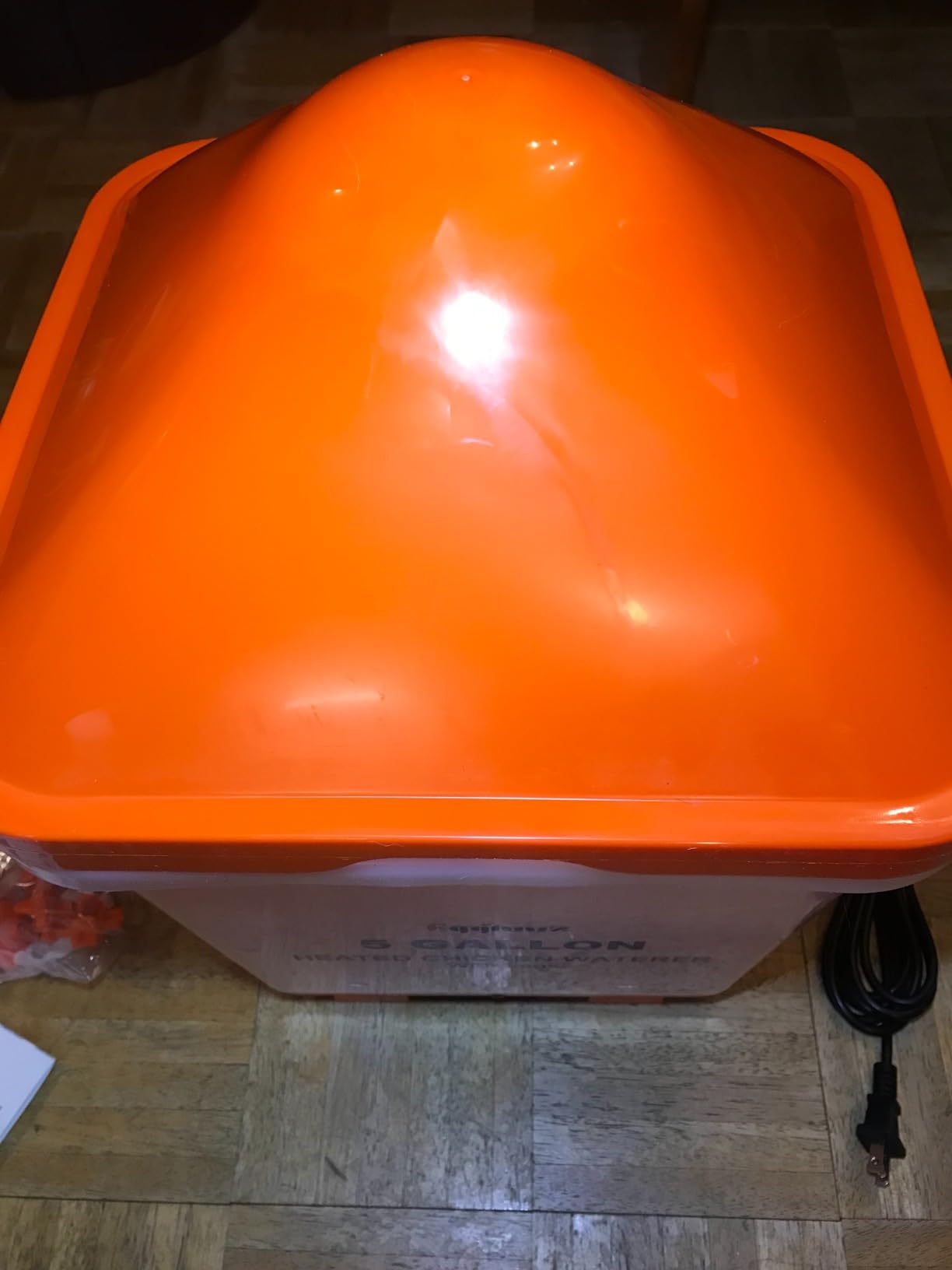 Eggluuz Heated Chicken Waterer 5 Gallon Thermostatically Controlled Poultry Water Heater with 8 Horizontal Nipples for Winter customer photo 2