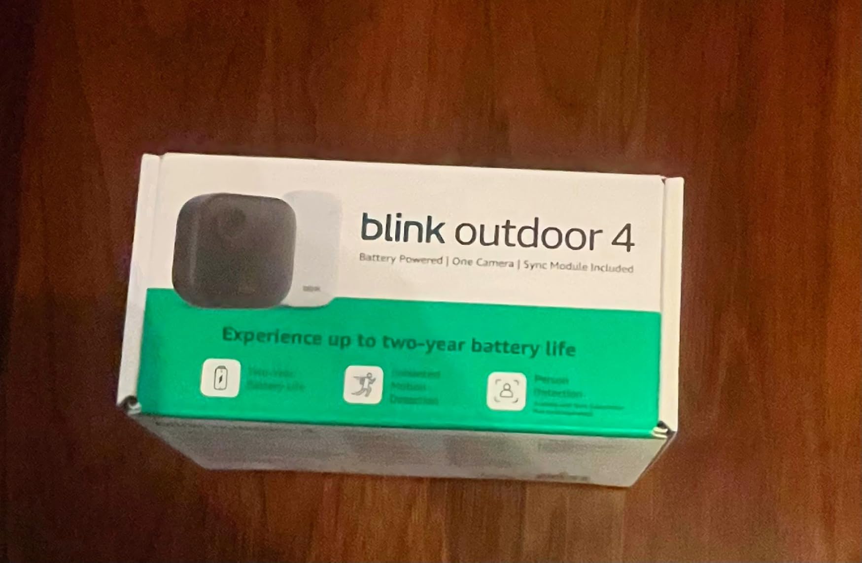 Blink Outdoor 4 – Wireless smart security camera, two-year battery life, 1080p HD day and infrared night live view, two-way talk. Sync Module Core included – 1 camera system customer photo 1