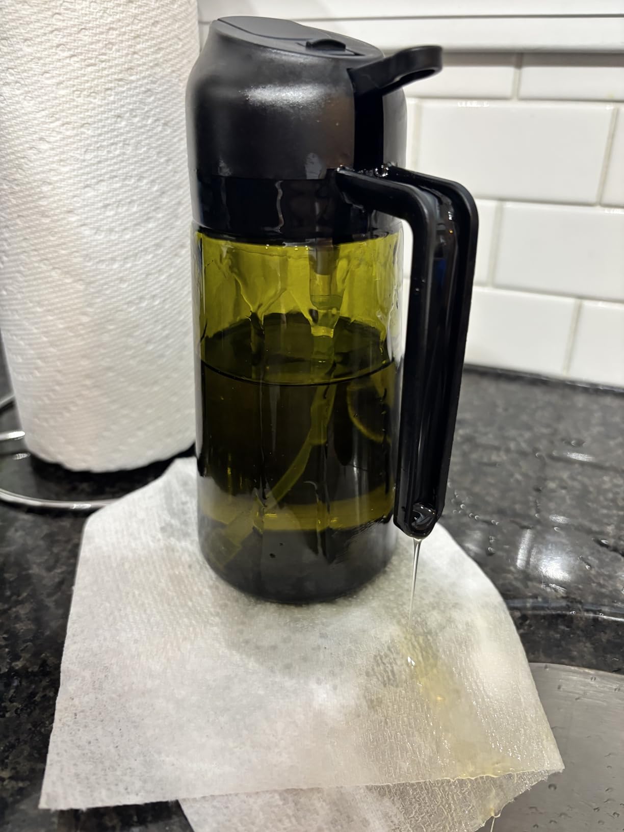 YARRAMATE 16 oz Dark Glass Olive Oil Sprayer & Dispenser, 2-in-1, Black customer photo 2