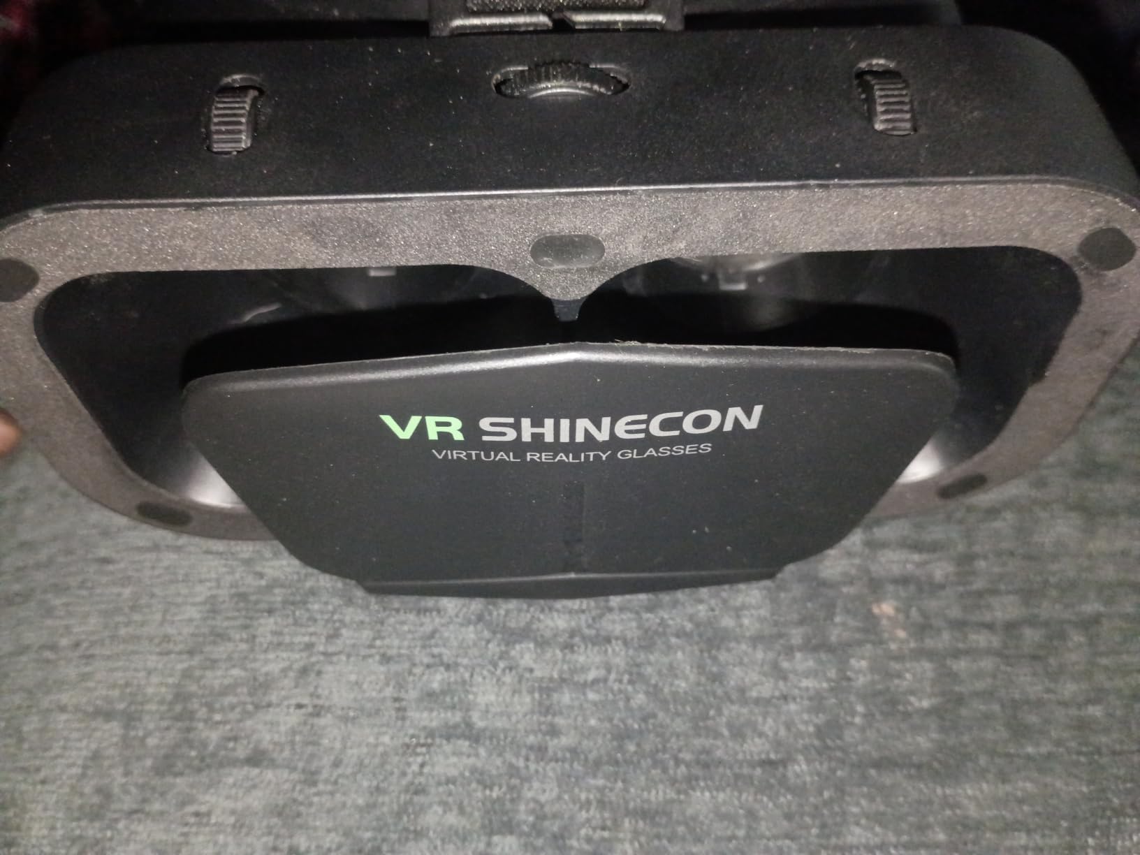 3D VR Glasses VR Virtual Reality Headset Support 360°Panorama Large Screen Anti Bluelight Adjustable Pupil Distance Preven-t Fatigue Goggles for Movies Games,for 4.5-7inch Phones customer photo 2