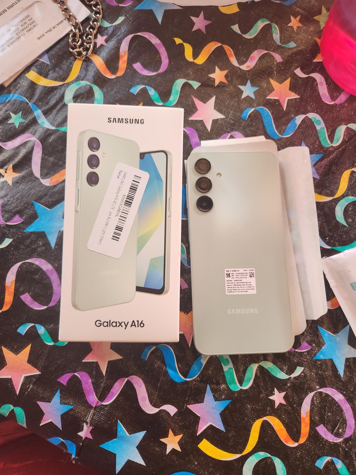 SAMSUNG Galaxy A16 4G LTE (128GB + 4GB) International Model SM-A165/DS - Factory Unlocked (NOT FOR SPECTRUM/CRICKET/XFINITY/VISIBLE) - Light Green + CASE customer photo 2