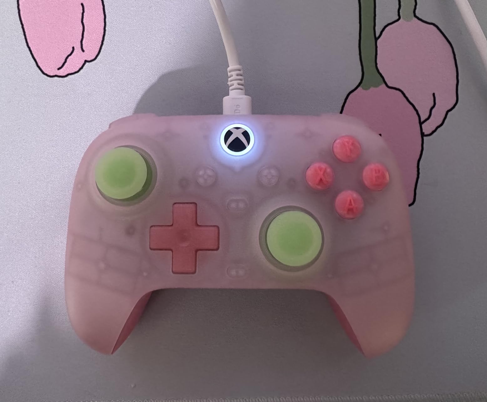 8BitDo Ultimate Mini Wired Controller for Xbox with RGB Lighting Fire Ring, Hall Effect Joysticks and Triggers, for Xbox Series X|S, Xbox One, Windows 10/11 - Officially Licensed (Translucent Green) customer photo 2
