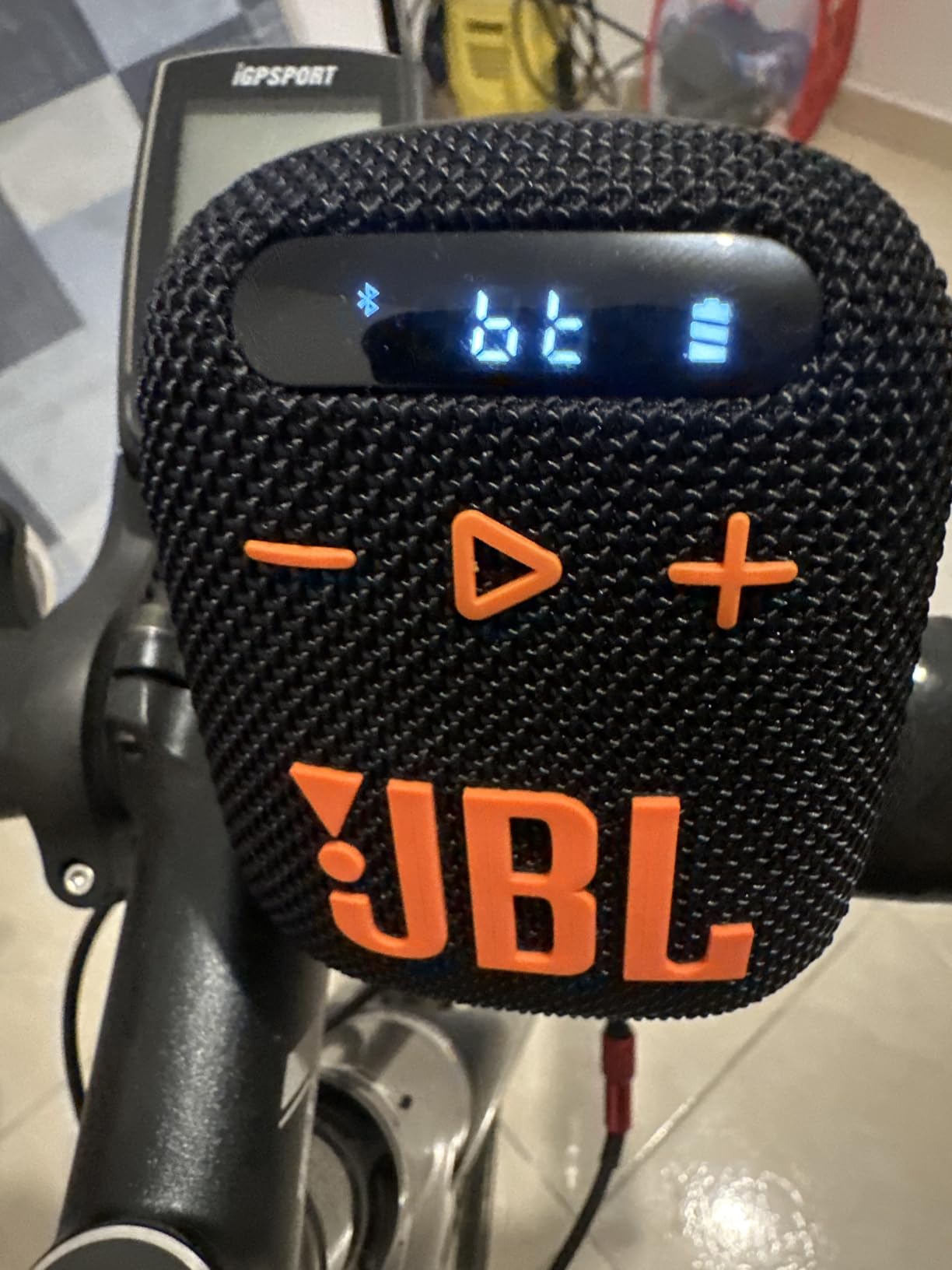 JBL Wind 3 FM Bluetooth Handlebar Speaker (Black/Orange) customer photo 2