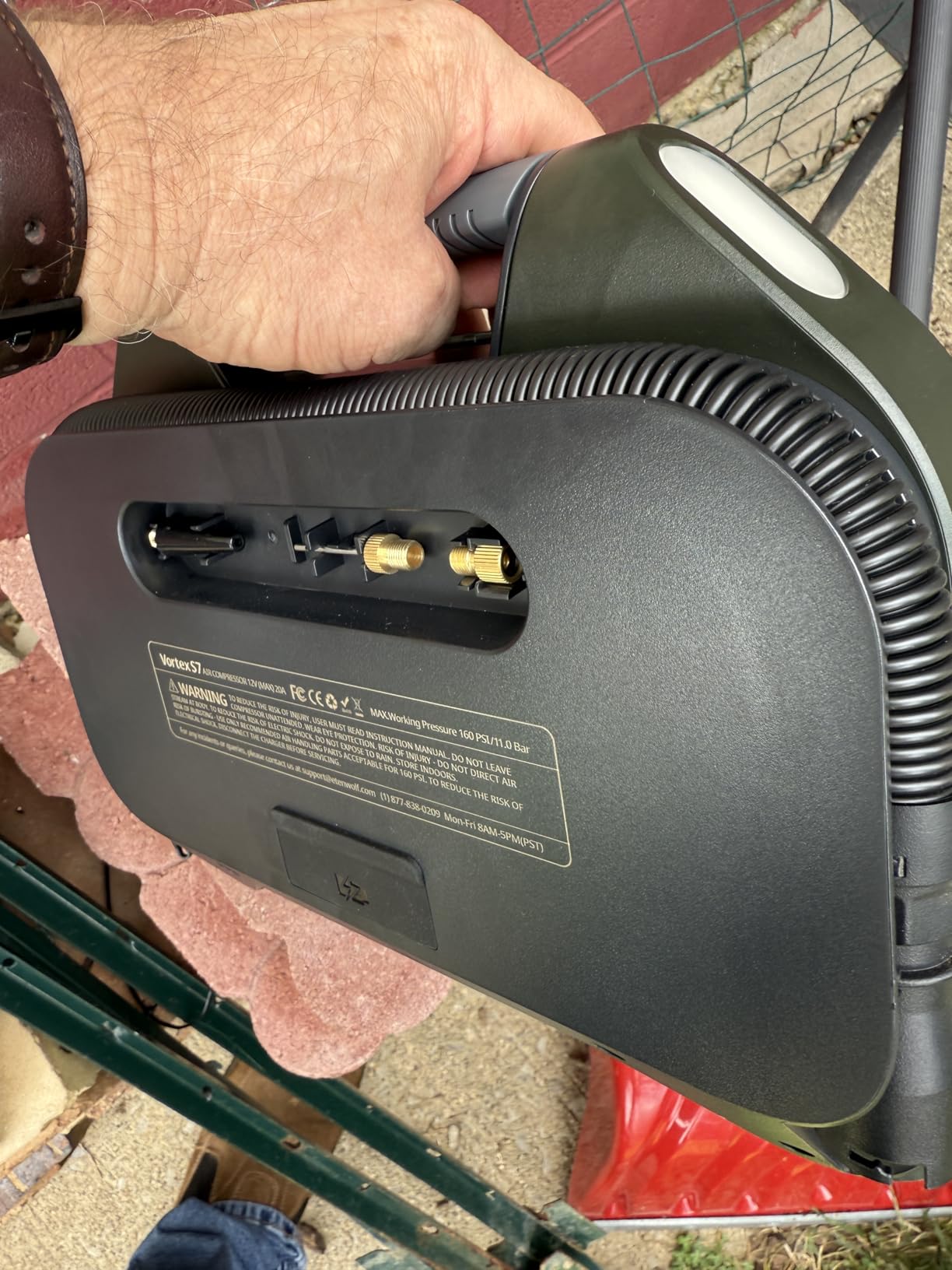 ETENWOLF VORTEX S7 Tire Inflator for Heavy-duty Vehicle with 38400 mAh | 160PSI Portable Air Compressor for Car Tires, Cordless Air Pump with 100% Duty Cycle & Dual Cylinder, Auto Shut-Off, LED Light customer photo 1